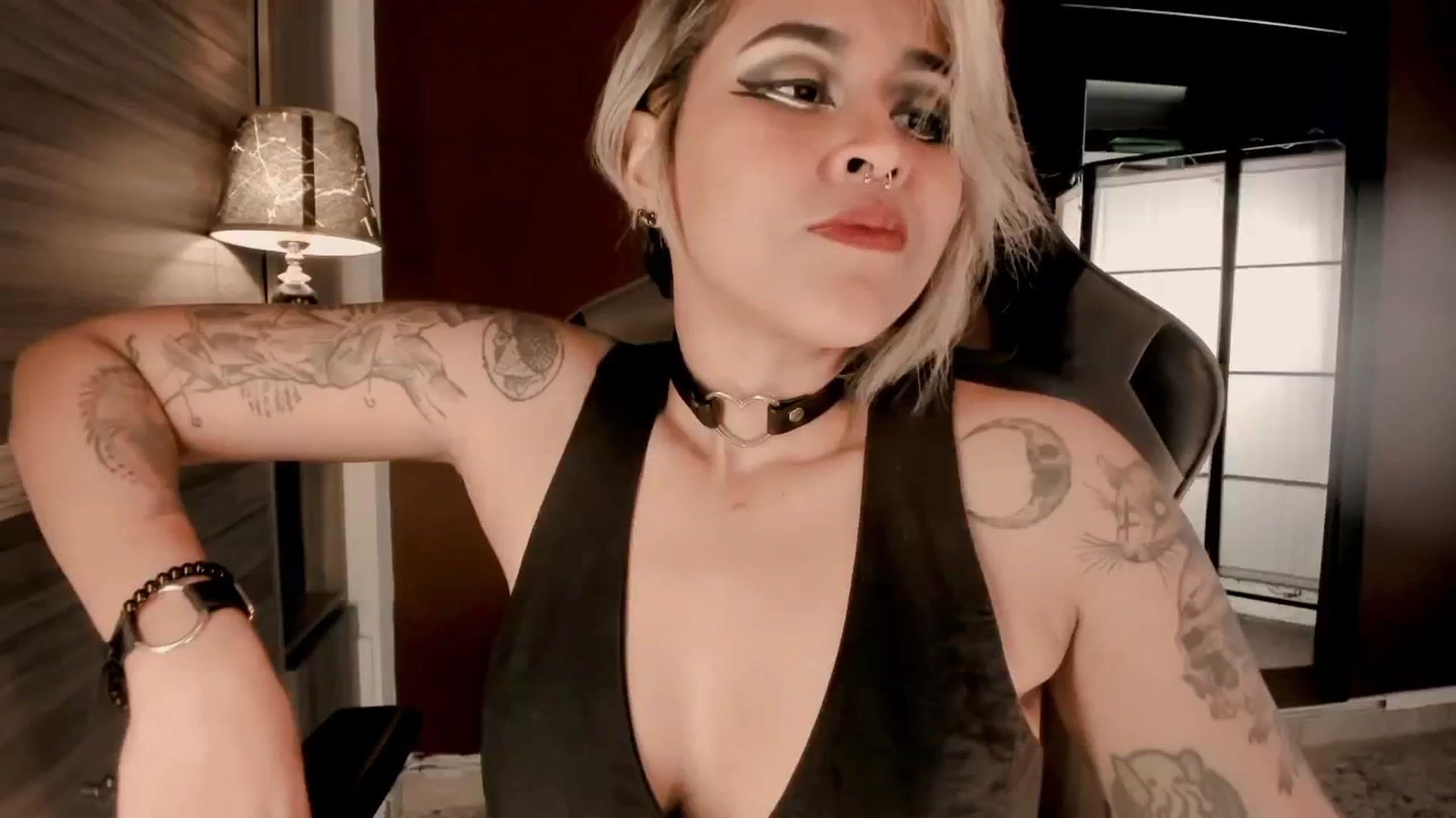 Gallery image thumbnail from AbraxxysRadio's myfreecams stream on, 08/16/2024, 01:52 image 3 of 20
