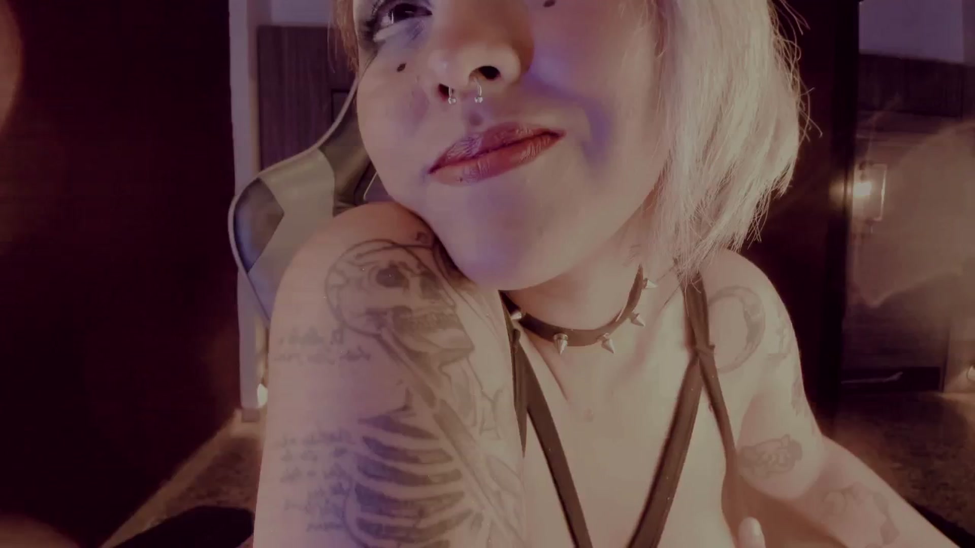 Gallery image thumbnail from AbraxxysRadio's myfreecams stream on, 08/21/2024, 24:29 image 13 of 20