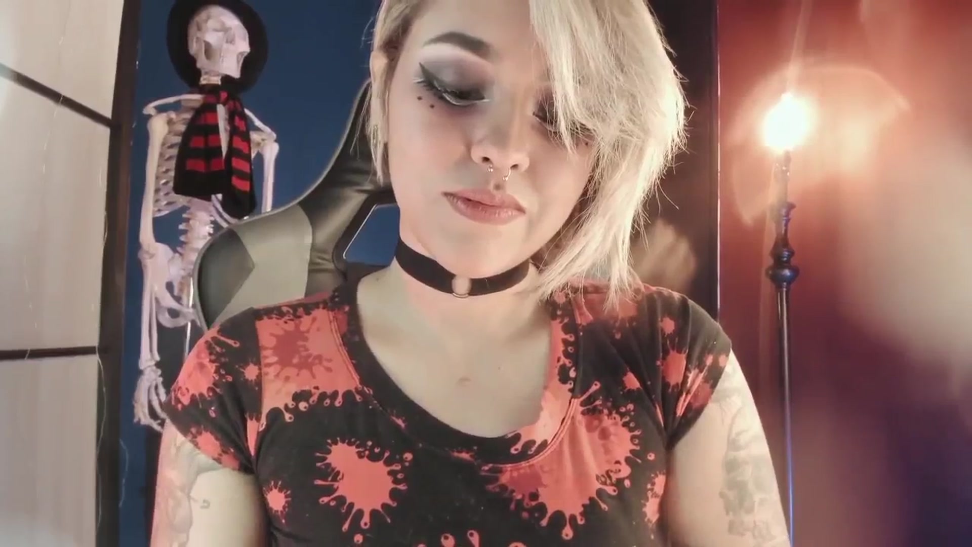 Gallery image thumbnail from AbraxxysRadio's myfreecams stream on, 08/25/2024, 19:01 image 15 of 20