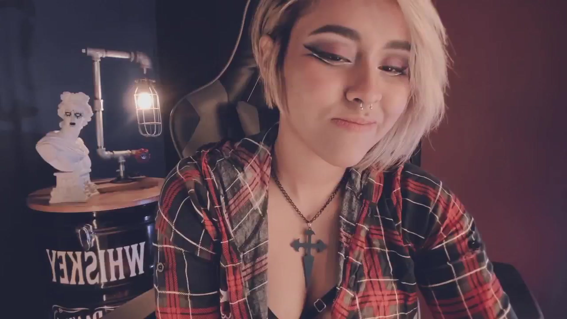Gallery image thumbnail from AbraxxysRadio's myfreecams stream on, 09/01/2024, 18:03 image 10 of 20