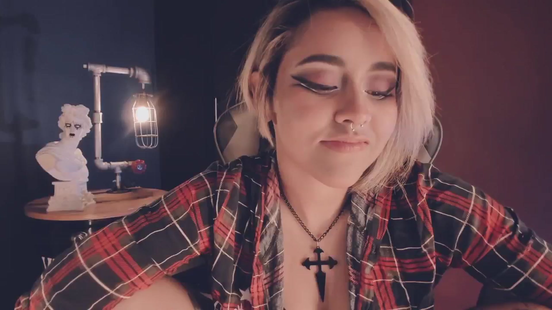Gallery image thumbnail from AbraxxysRadio's myfreecams stream on, 09/01/2024, 18:03 image 1 of 20