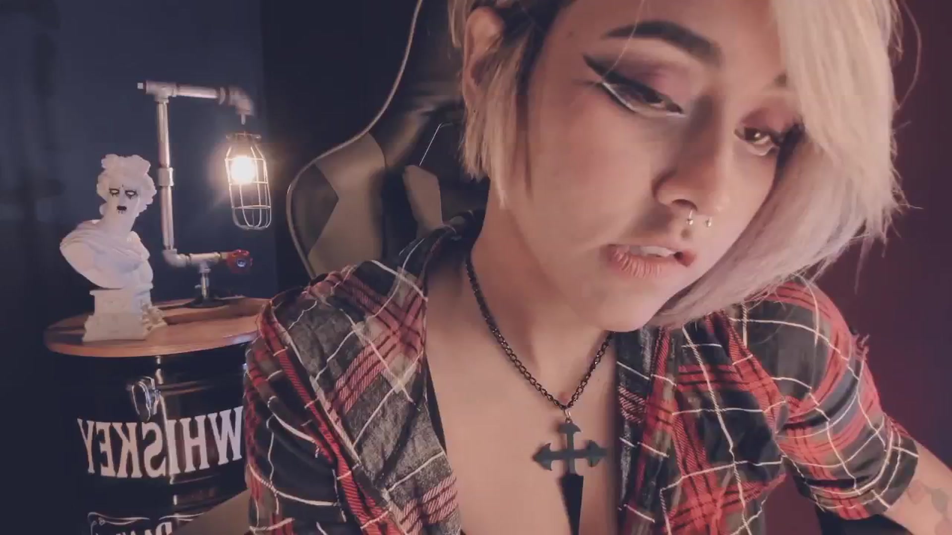 Gallery image thumbnail from AbraxxysRadio's myfreecams stream on, 09/01/2024, 18:03 image 9 of 20
