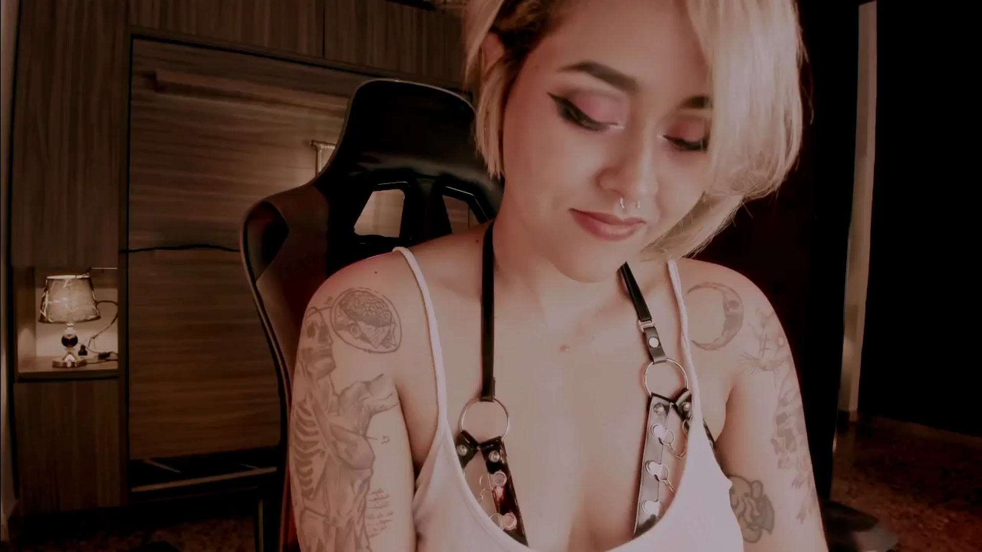 Gallery image thumbnail from AbraxxysRadio's myfreecams stream on, 09/05/2024, 01:59 image 20 of 20