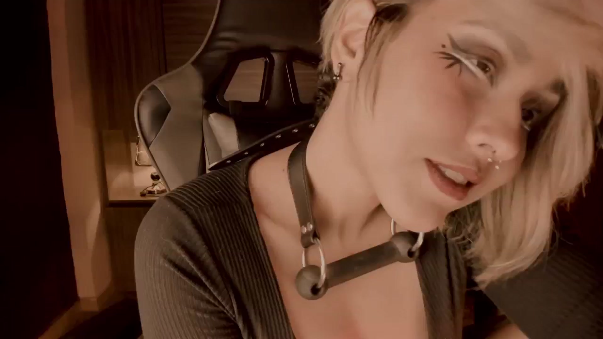 Gallery image thumbnail from AbraxxysRadio's myfreecams stream on, 09/10/2024, 23:48 image 18 of 20