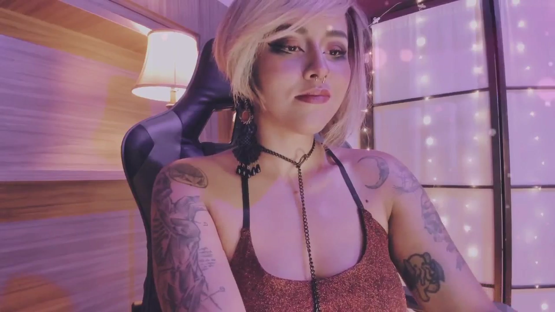 Gallery image thumbnail from AbraxxysRadio's myfreecams stream on, 10/04/2024, 23:54 image 7 of 20