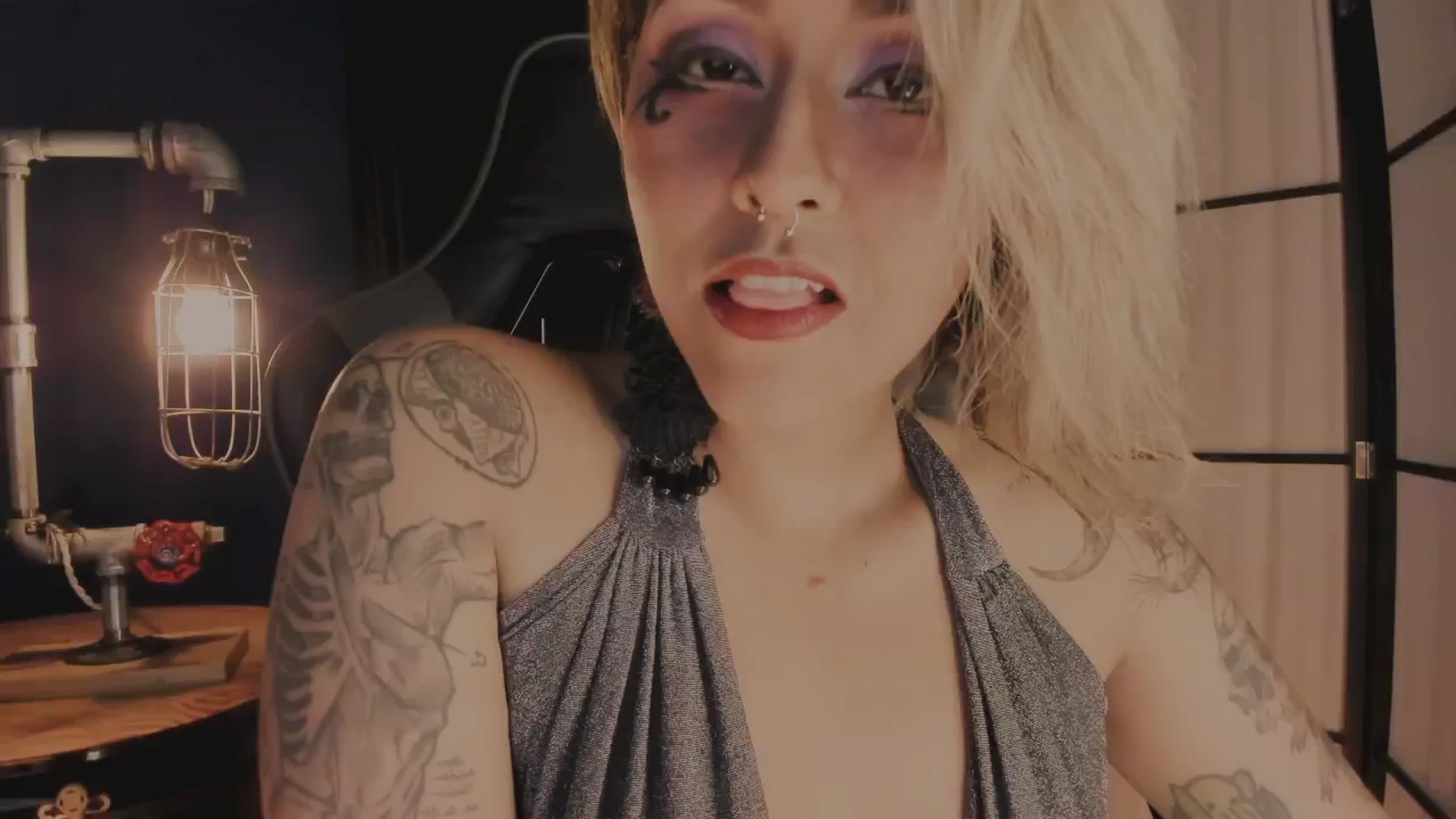 Gallery image thumbnail from AbraxxysRadio's myfreecams stream on, 10/29/2024, 24:11 image 19 of 20
