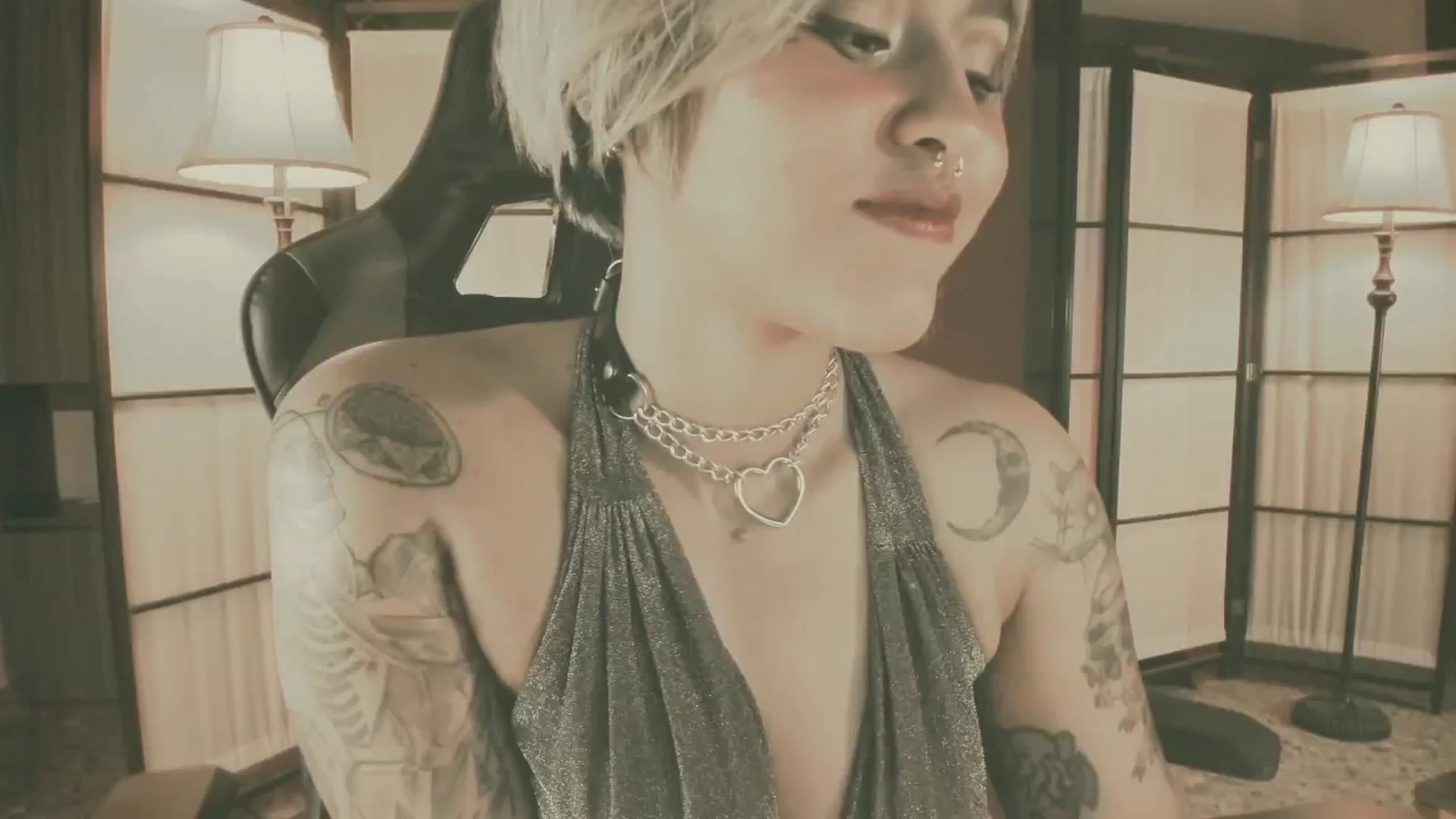Gallery image thumbnail from AbraxxysRadio's myfreecams stream on, 11/13/2024, 01:32 image 8 of 20