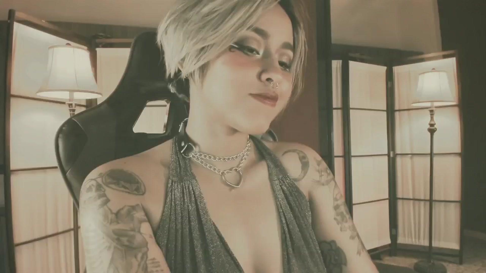 Gallery image thumbnail from AbraxxysRadio's myfreecams stream on, 11/13/2024, 01:32 image 1 of 20