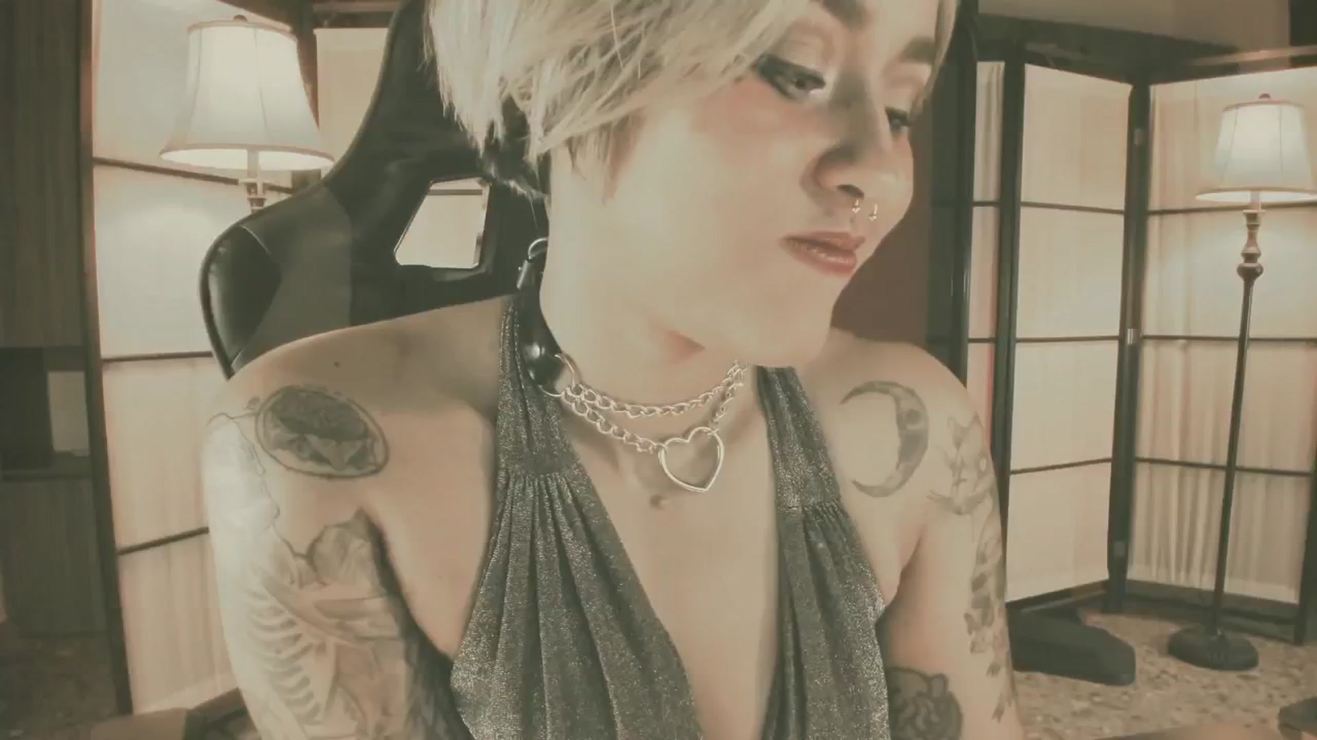 Gallery image thumbnail from AbraxxysRadio's myfreecams stream on, 11/13/2024, 01:32 image 7 of 20