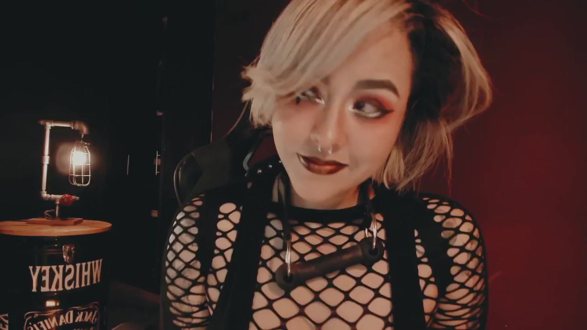 Gallery image thumbnail from AbraxxysRadio's myfreecams stream on, 11/13/2024, 23:19 image 5 of 20