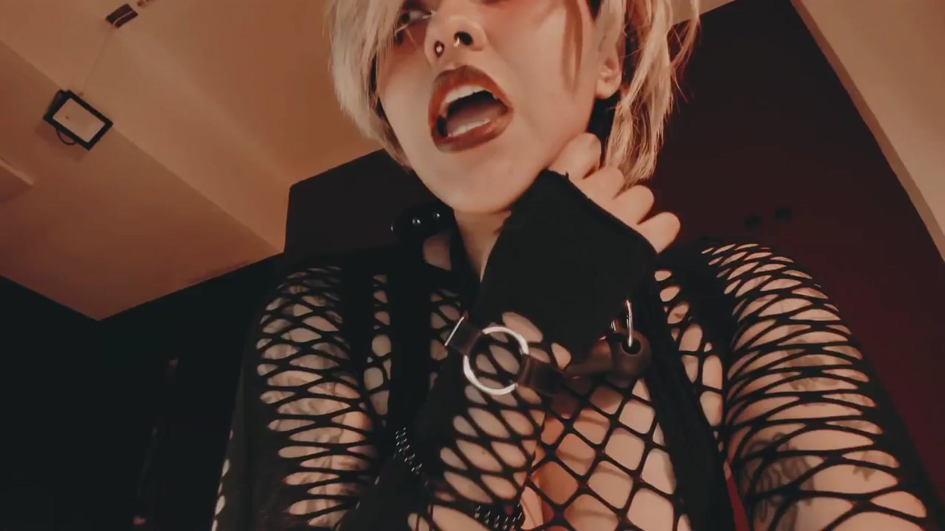 Gallery image thumbnail from AbraxxysRadio's myfreecams stream on, 11/13/2024, 23:19 image 17 of 20