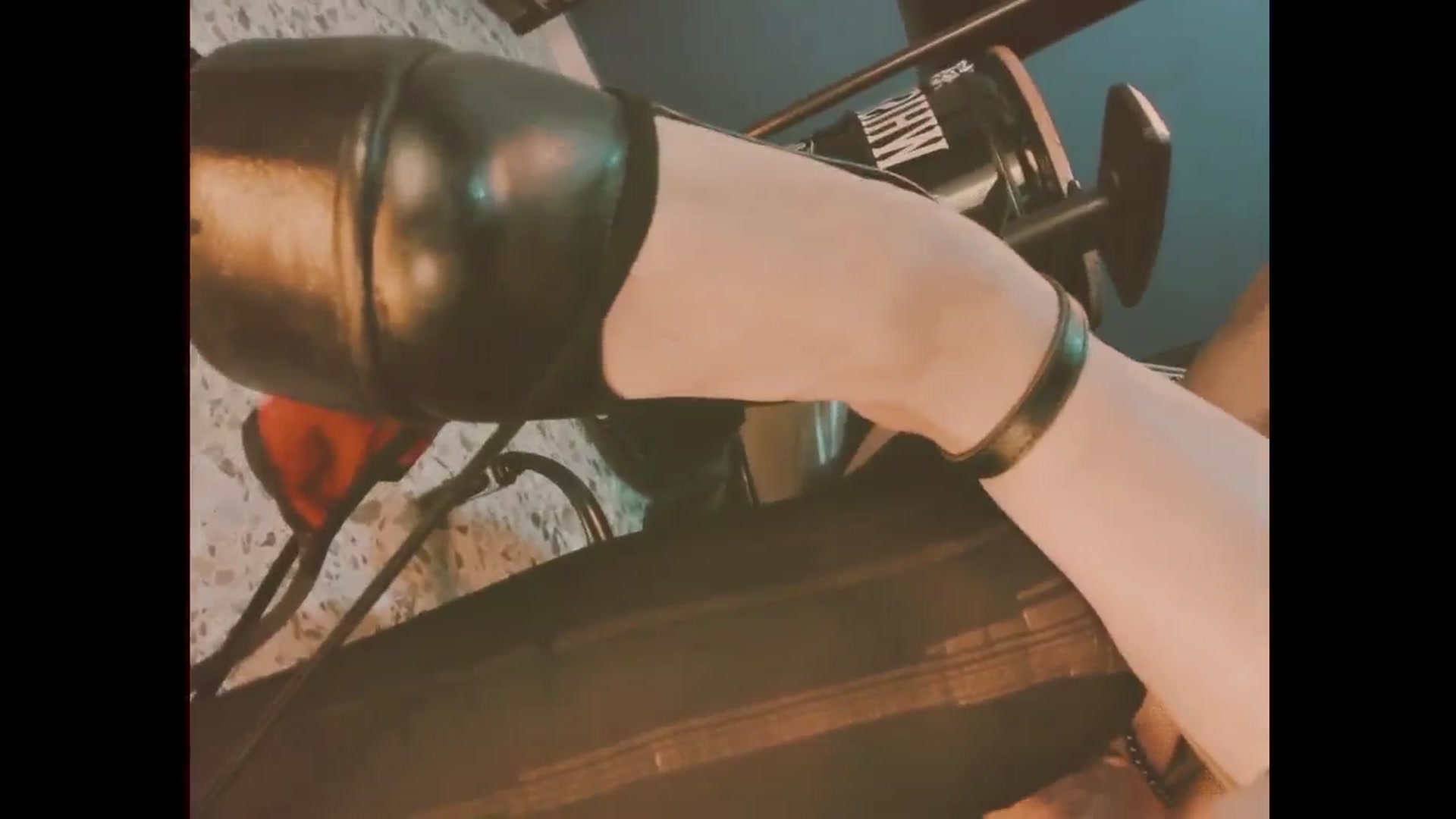 Gallery image thumbnail from AbraxxysRadio's myfreecams stream on, 11/15/2024, 24:01 image 19 of 20
