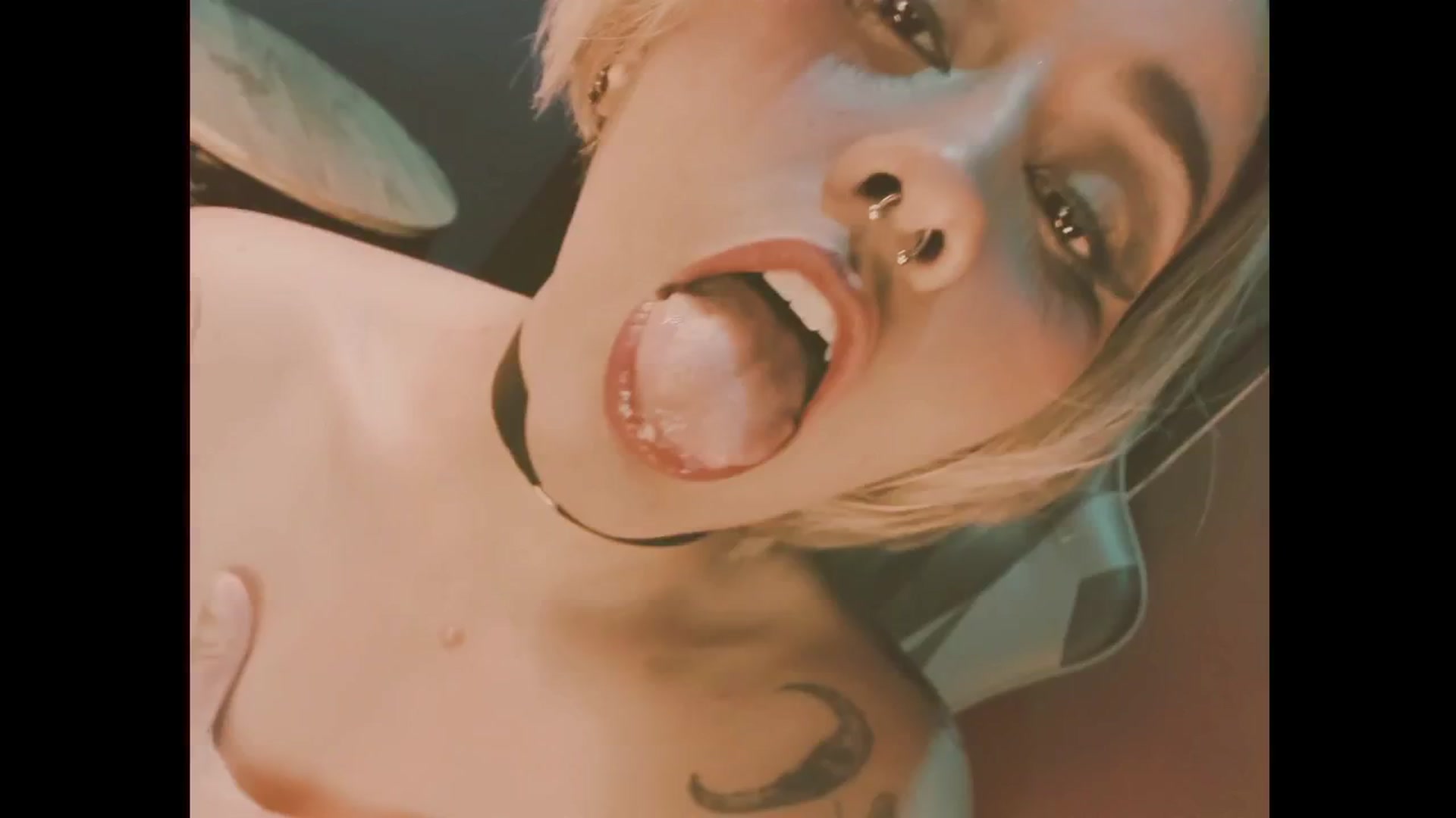 Gallery image thumbnail from AbraxxysRadio's myfreecams stream on, 11/15/2024, 01:10 image 9 of 20