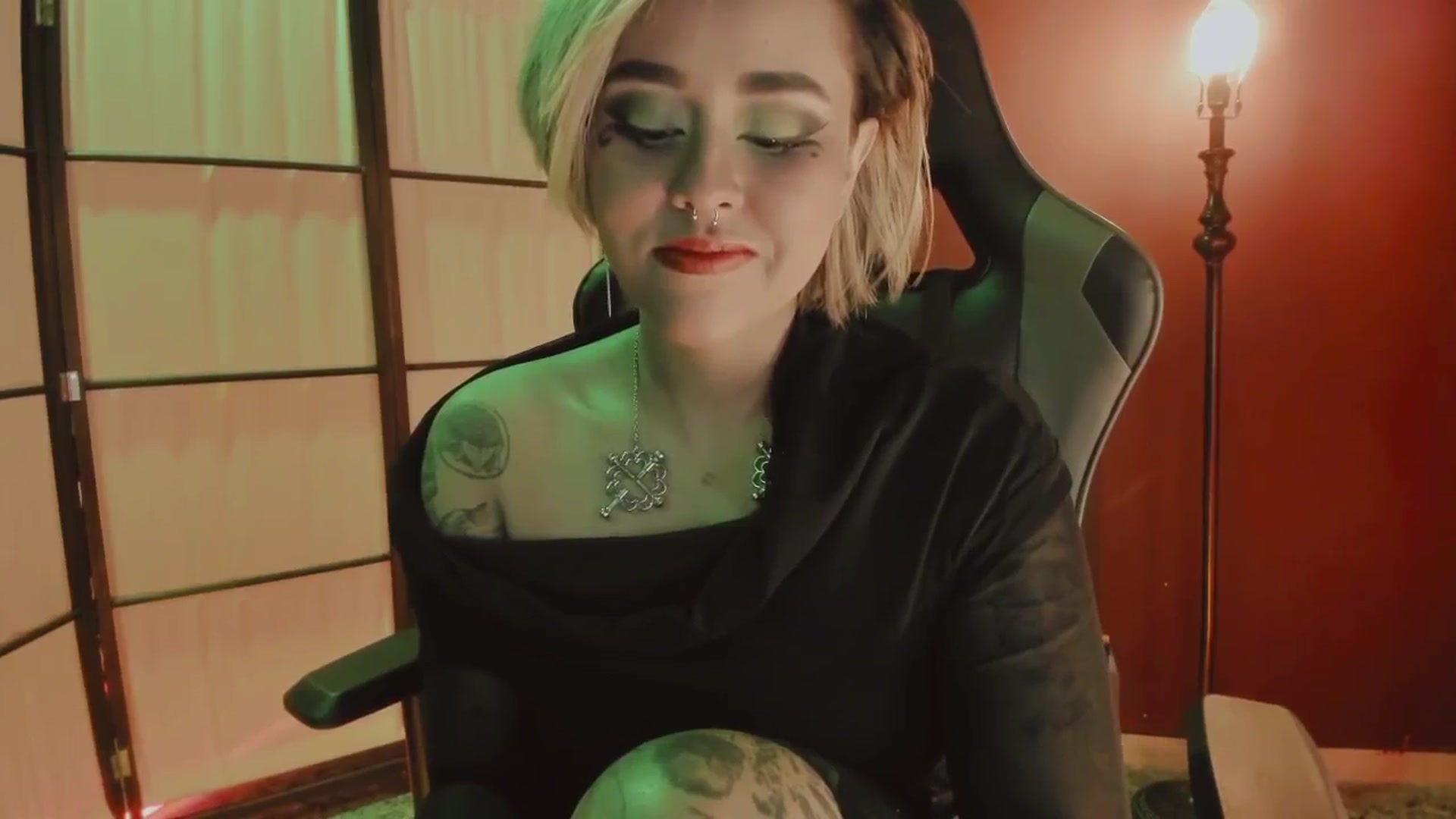 Gallery image thumbnail from AbraxxysRadio's myfreecams stream on, 11/18/2024, 23:45 image 6 of 20