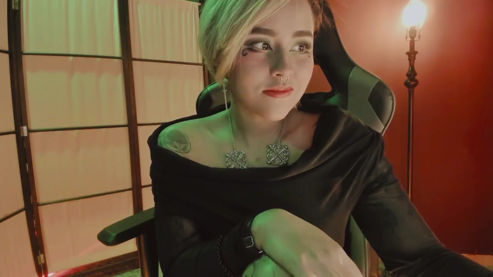 Gallery image thumbnail from AbraxxysRadio's myfreecams stream on, 11/18/2024, 23:45 image 7 of 20