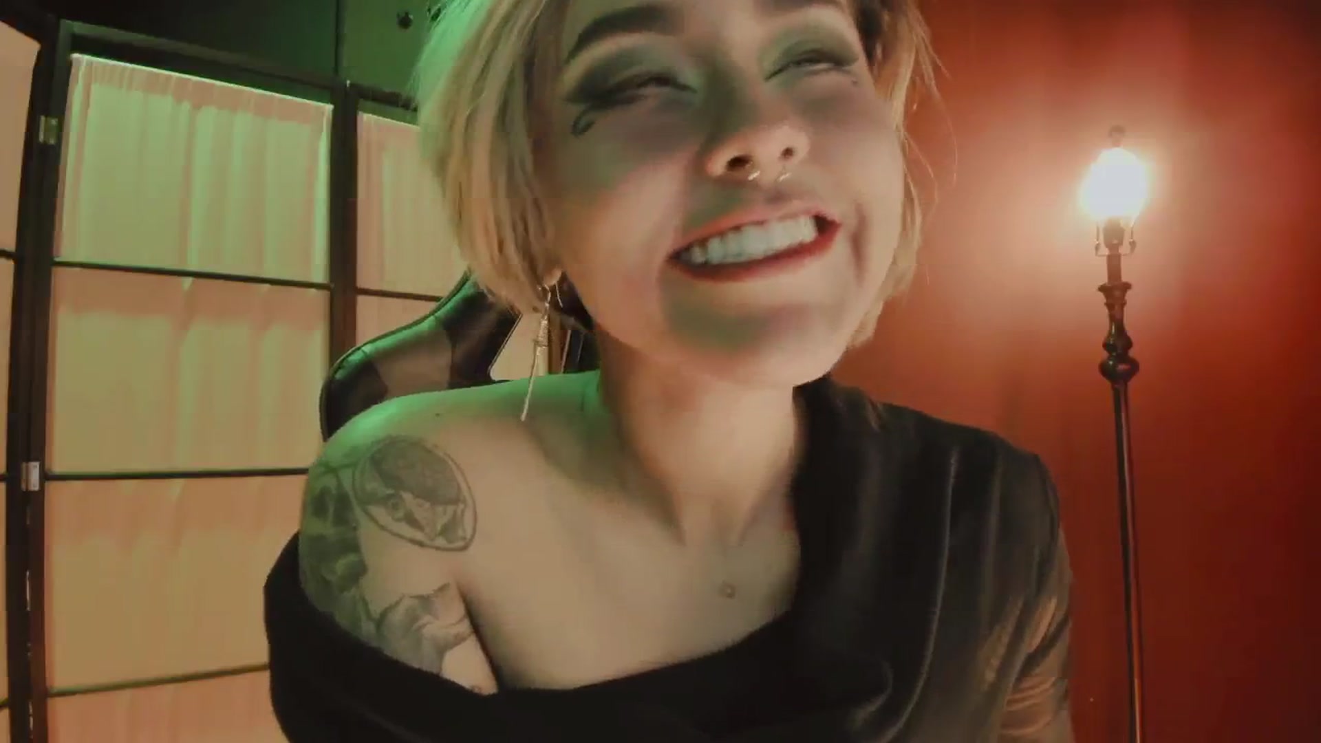 Gallery image thumbnail from AbraxxysRadio's myfreecams stream on, 11/19/2024, 24:58 image 5 of 20