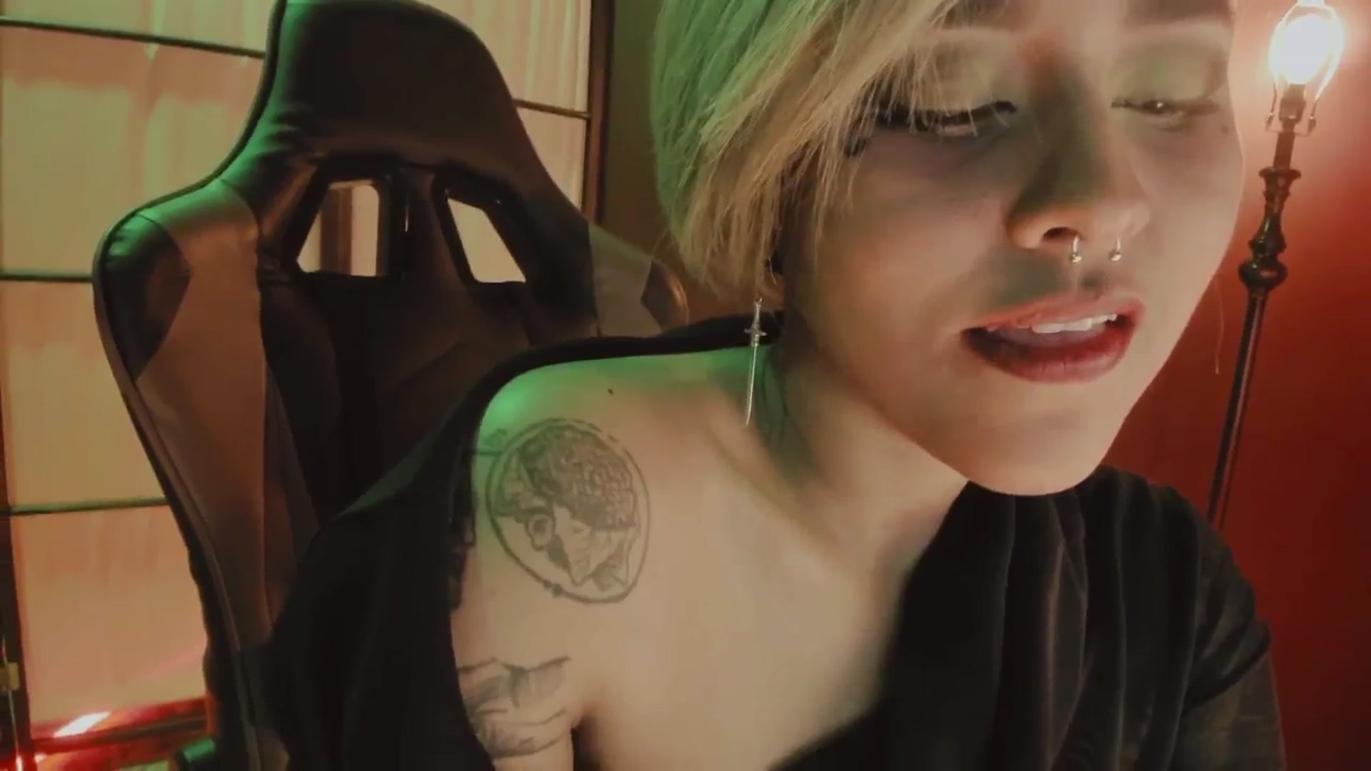 Gallery image thumbnail from AbraxxysRadio's myfreecams stream on, 11/19/2024, 02:10 image 3 of 20
