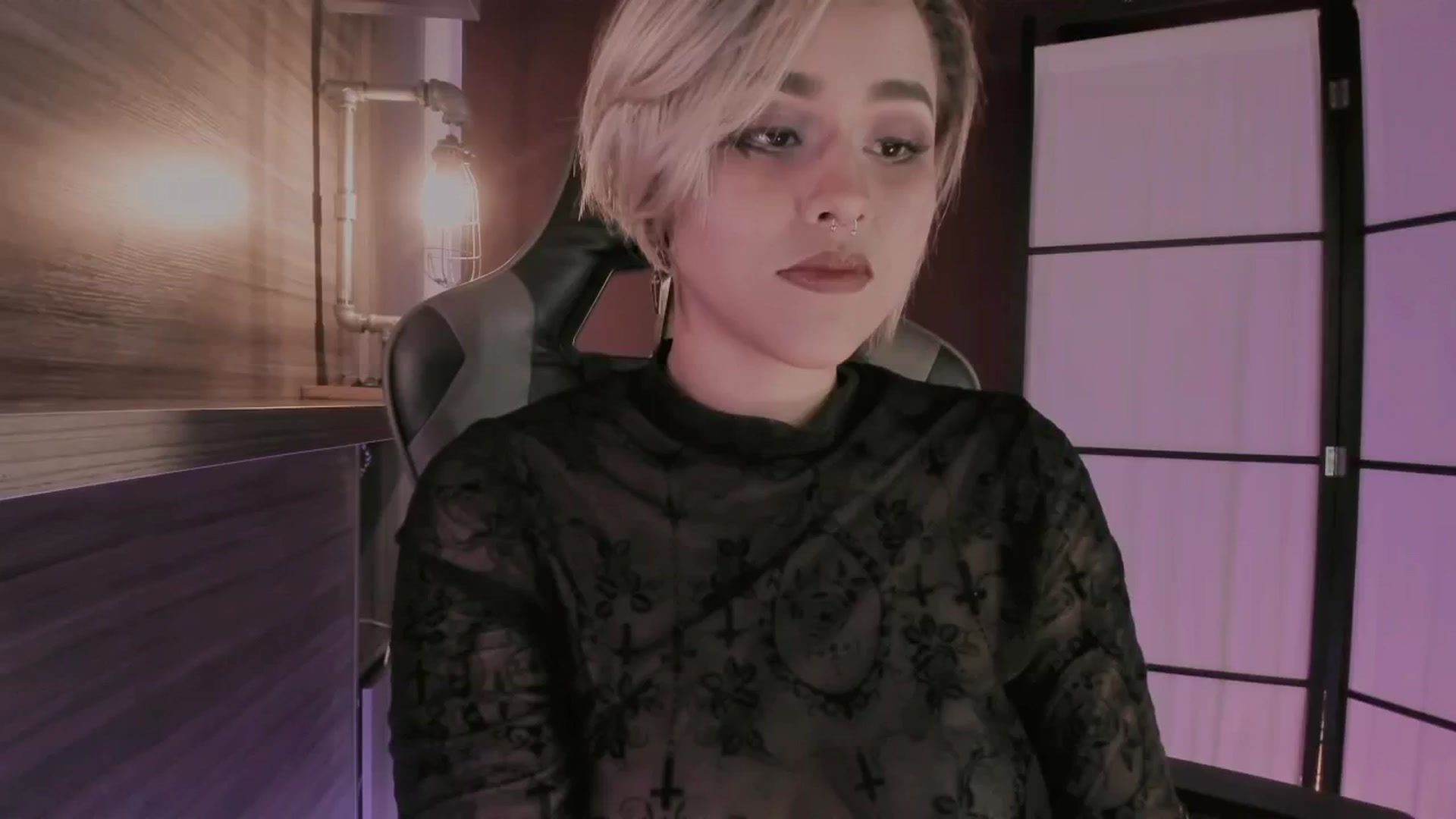 Gallery image thumbnail from AbraxxysRadio's myfreecams stream on, 11/21/2024, 01:25 image 2 of 20