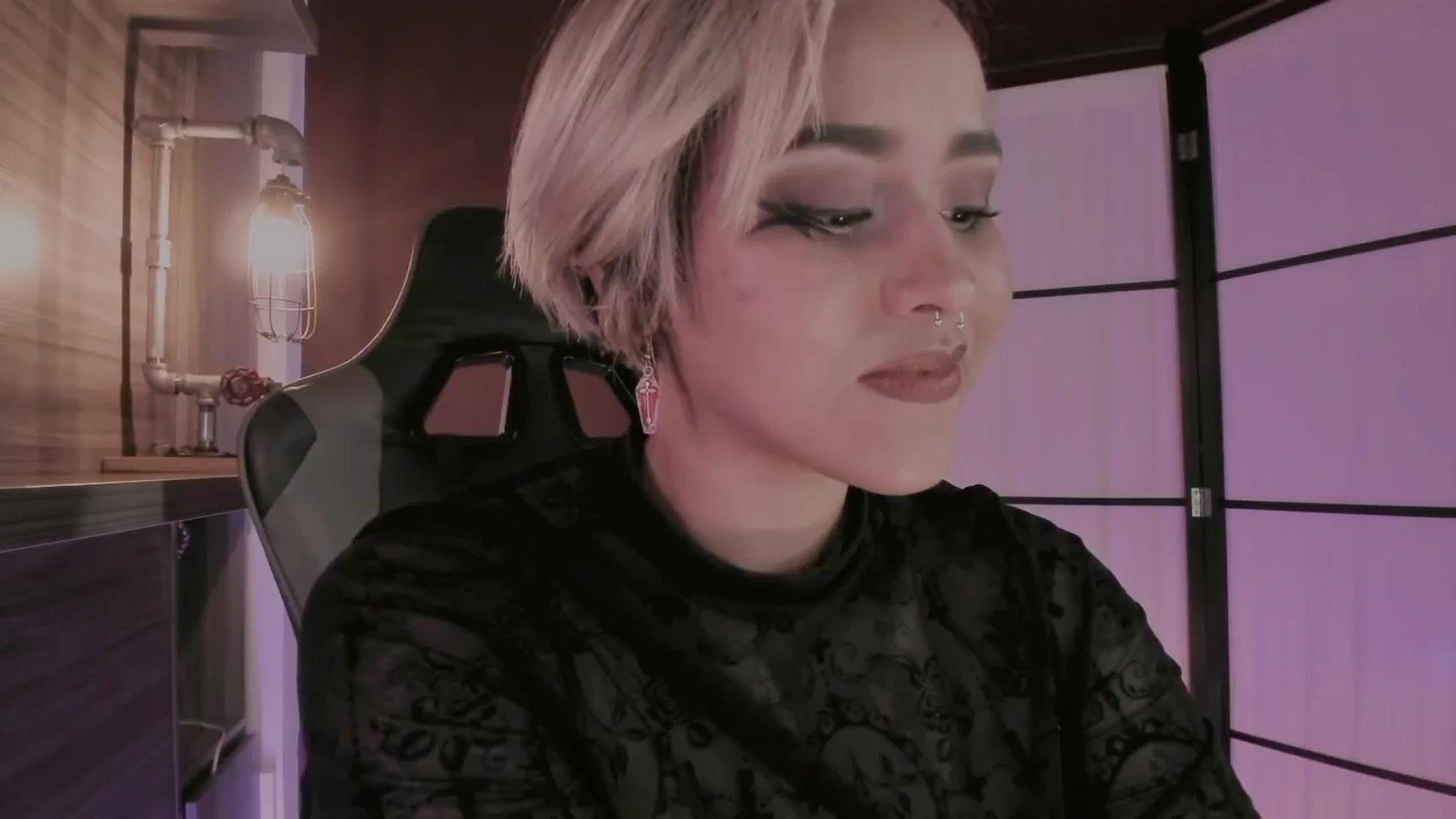 Gallery image thumbnail from AbraxxysRadio's myfreecams stream on, 11/21/2024, 02:05 image 15 of 20