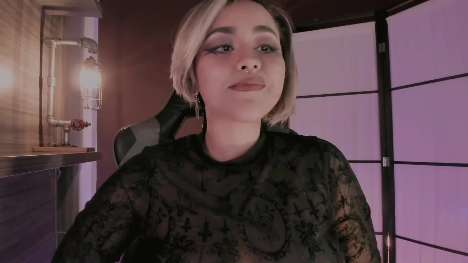 Gallery image thumbnail from AbraxxysRadio's myfreecams stream on, 11/21/2024, 02:05 image 1 of 20