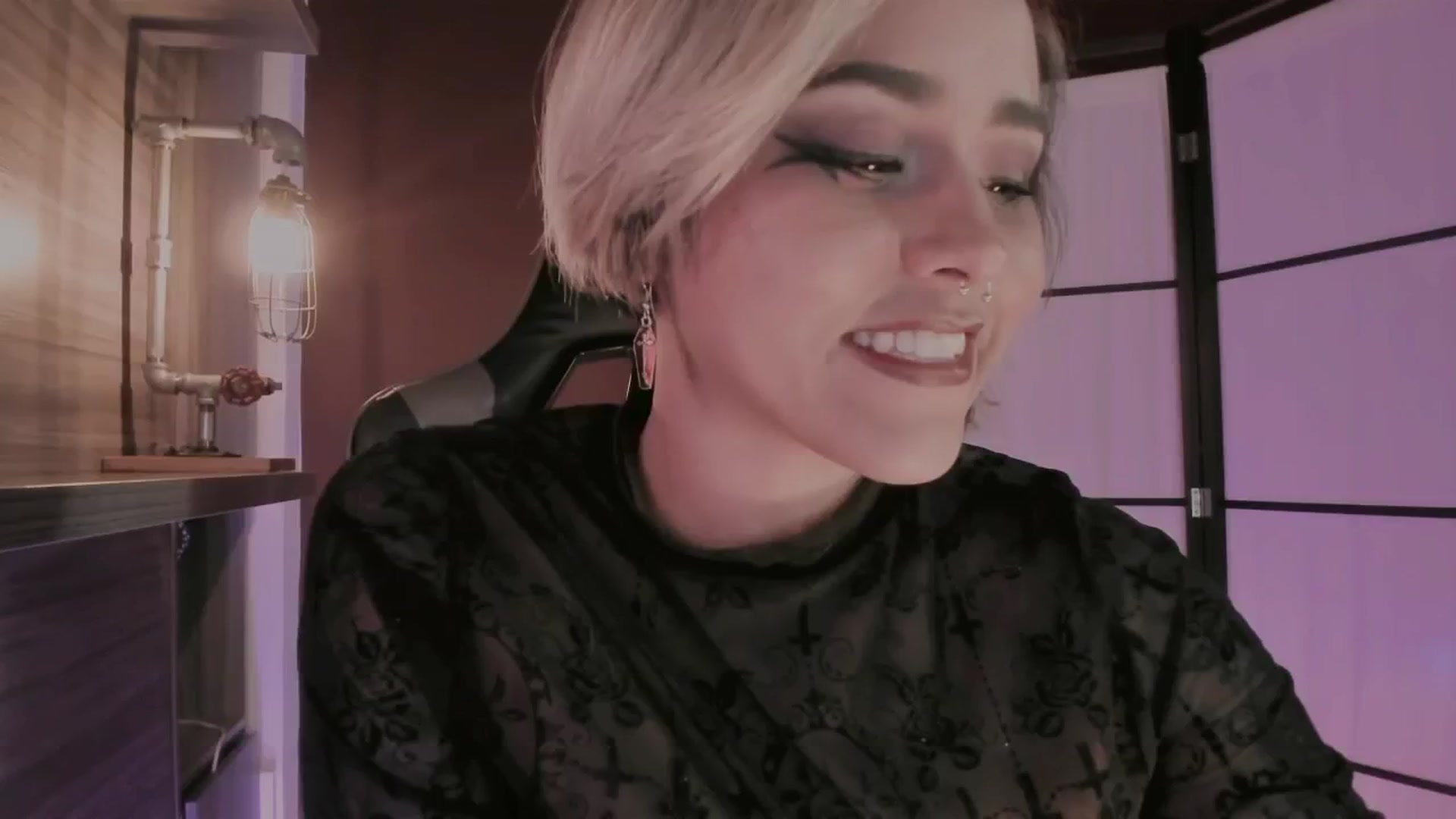 Gallery image thumbnail from AbraxxysRadio's myfreecams stream on, 11/21/2024, 02:05 image 2 of 20