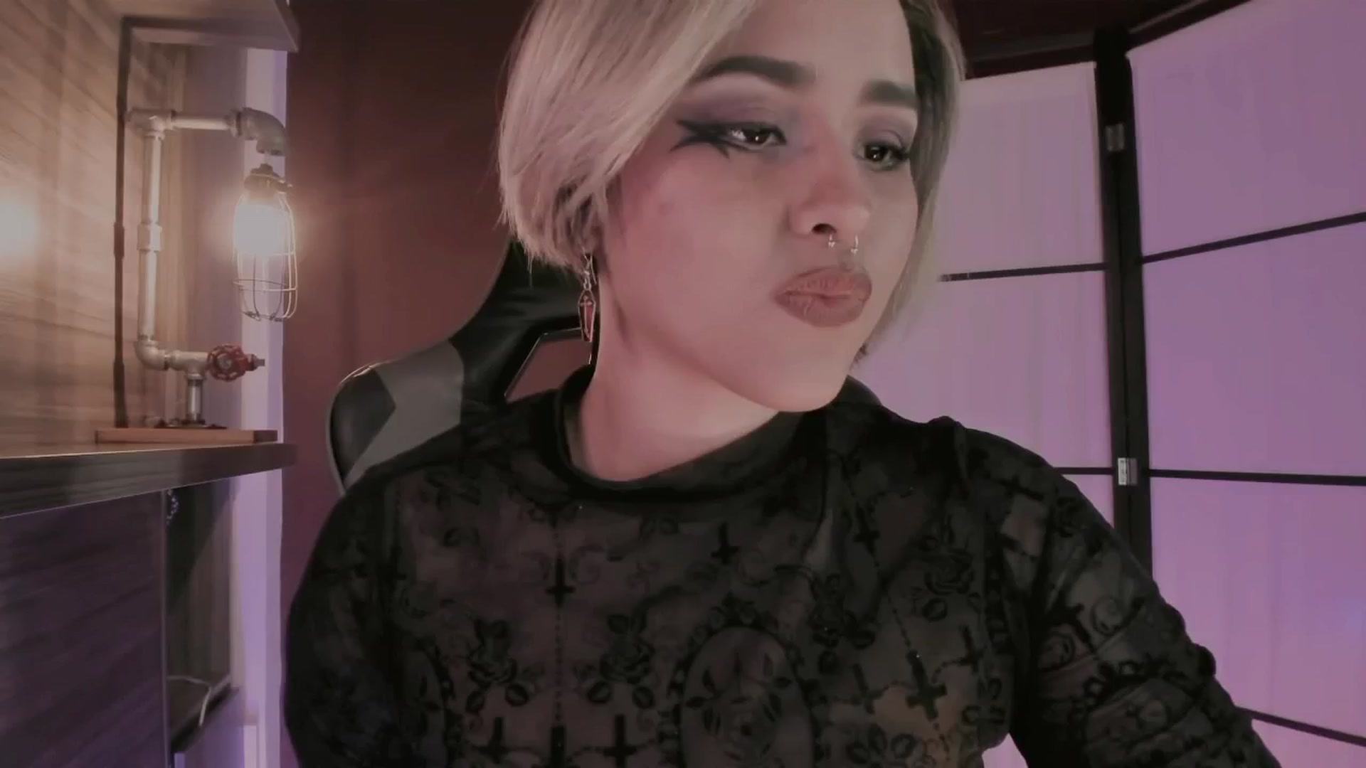Gallery image thumbnail from AbraxxysRadio's myfreecams stream on, 11/21/2024, 02:05 image 4 of 20