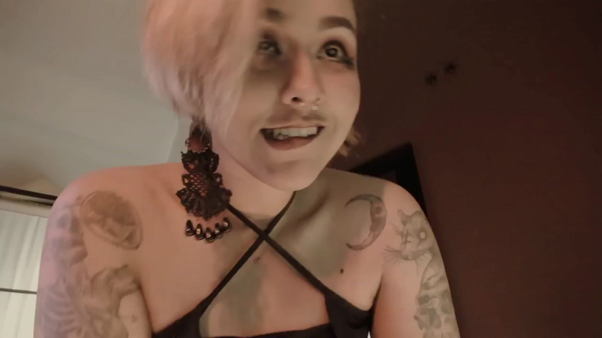 Gallery image thumbnail from AbraxxysRadio's myfreecams stream on, 11/27/2024, 24:24 image 11 of 20