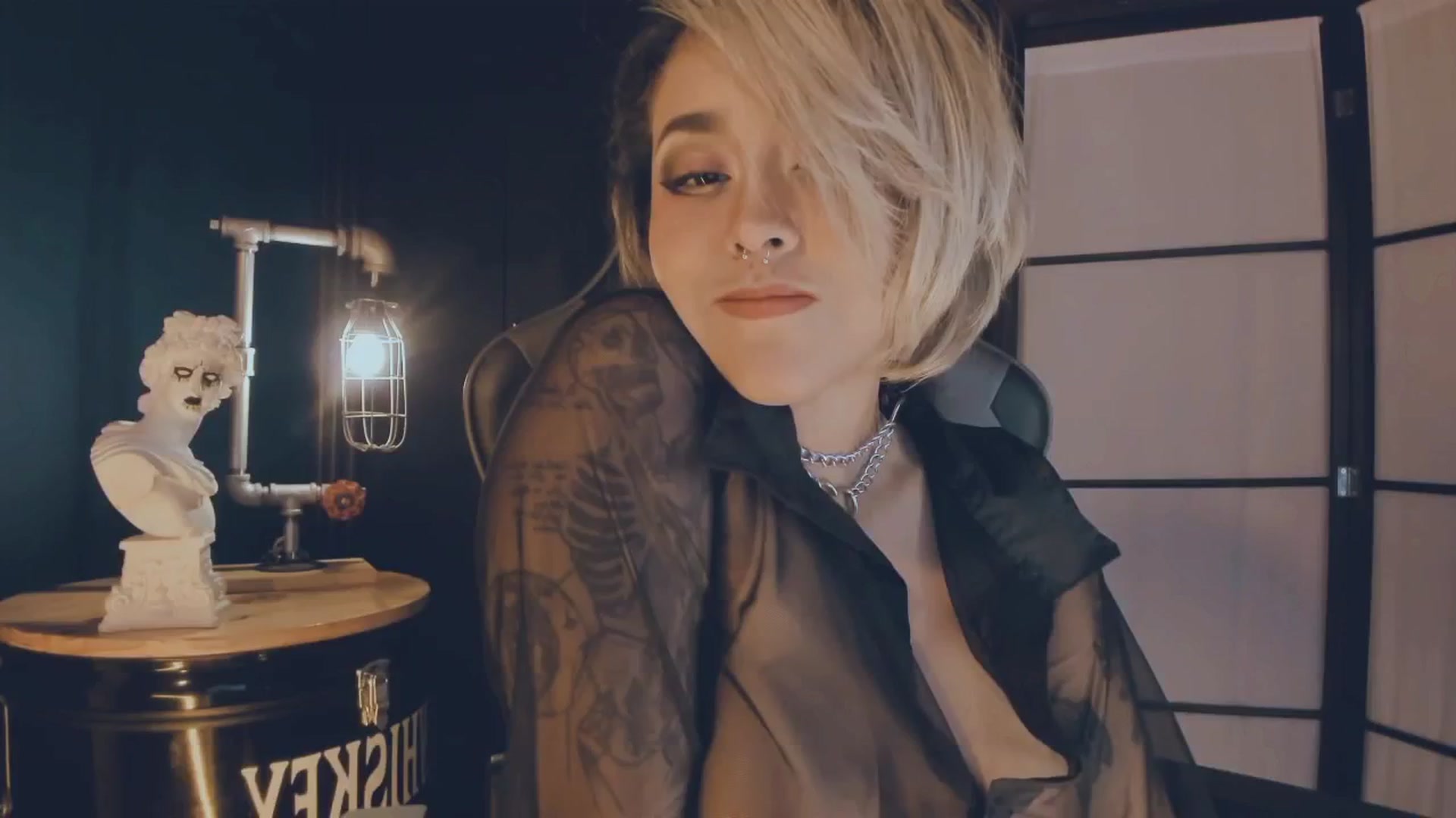 Gallery image thumbnail from AbraxxysRadio's myfreecams stream on, 12/02/2024, 22:53 image 9 of 20