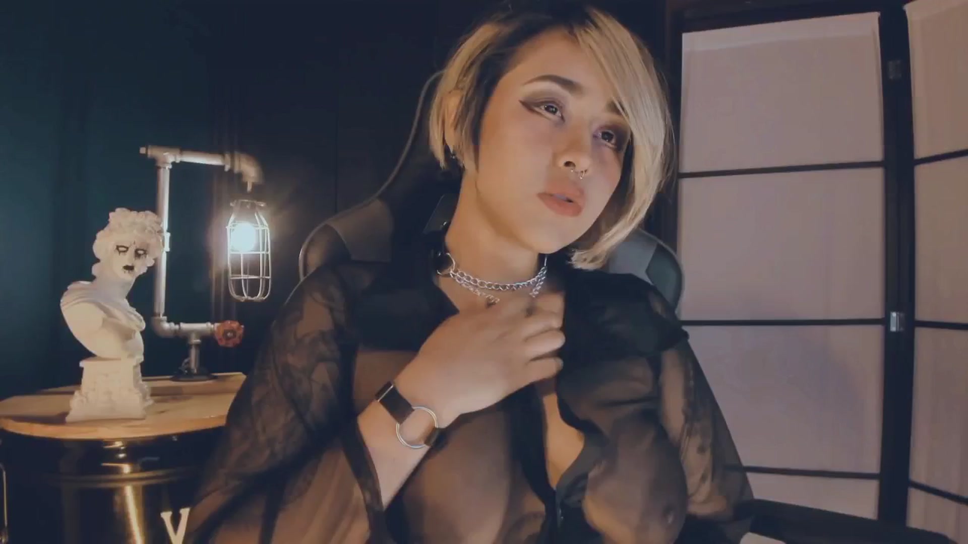 Gallery image thumbnail from AbraxxysRadio's myfreecams stream on, 12/02/2024, 22:53 image 8 of 20