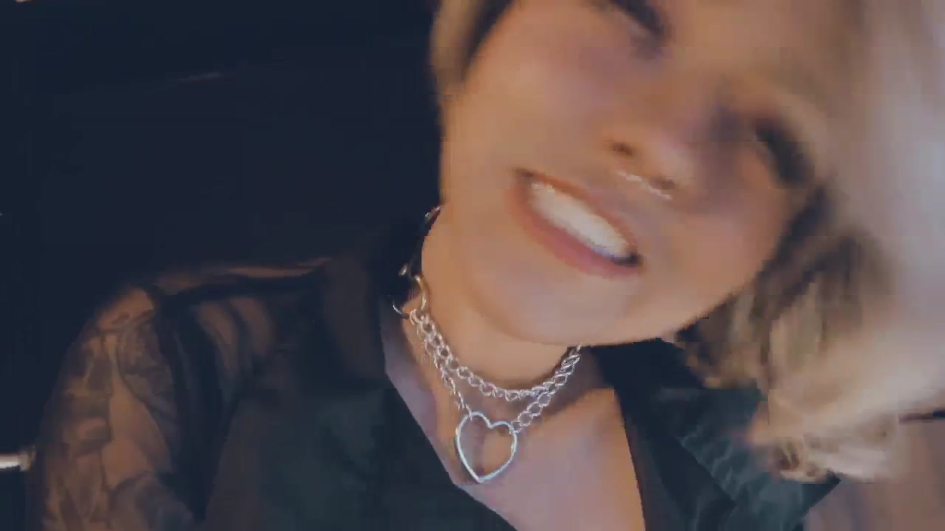 Gallery image thumbnail from AbraxxysRadio's myfreecams stream on, 12/03/2024, 24:01 image 10 of 20