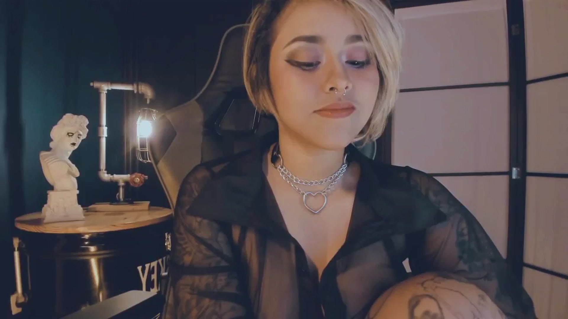 Gallery image thumbnail from AbraxxysRadio's myfreecams stream on, 12/03/2024, 01:02 image 7 of 20