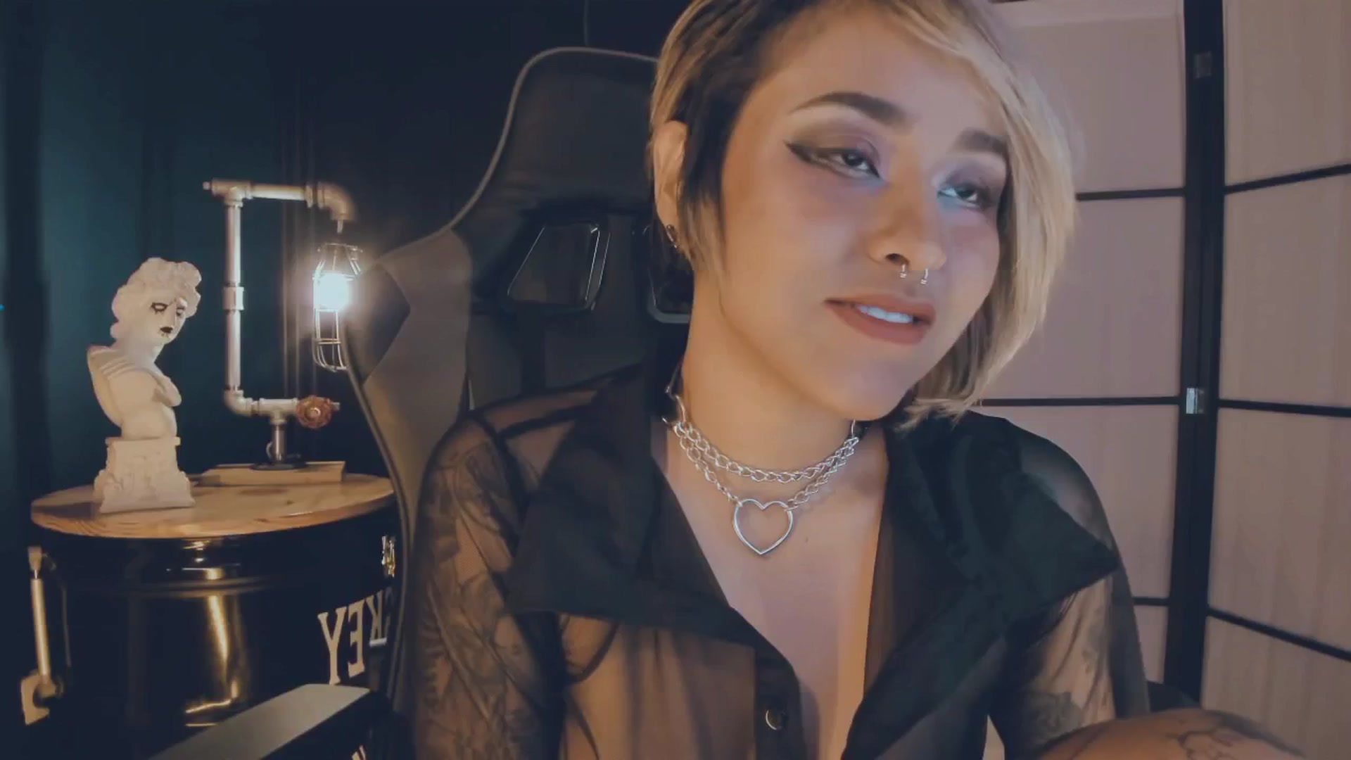 Gallery image thumbnail from AbraxxysRadio's myfreecams stream on, 12/03/2024, 02:25 image 8 of 20