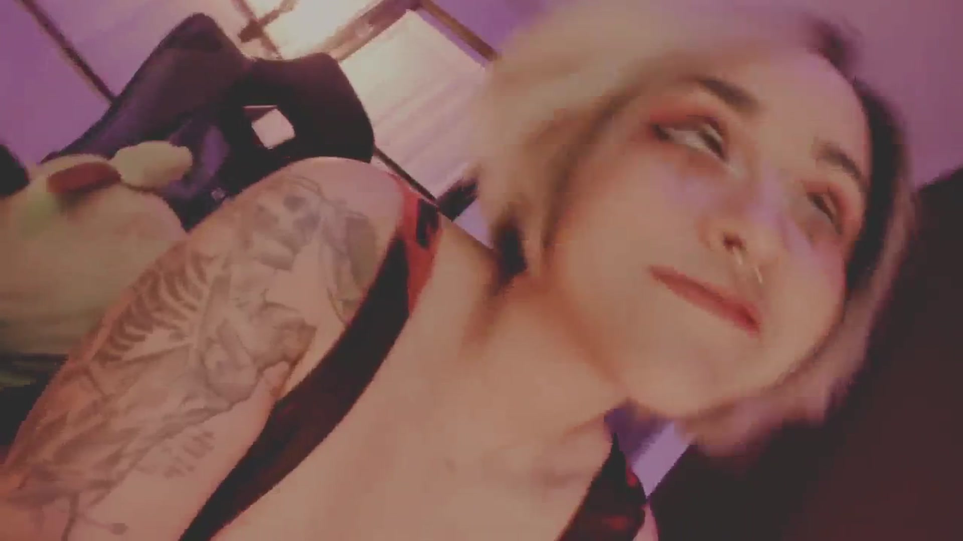 Gallery image thumbnail from AbraxxysRadio's myfreecams stream on, 12/07/2024, 24:03 image 14 of 20