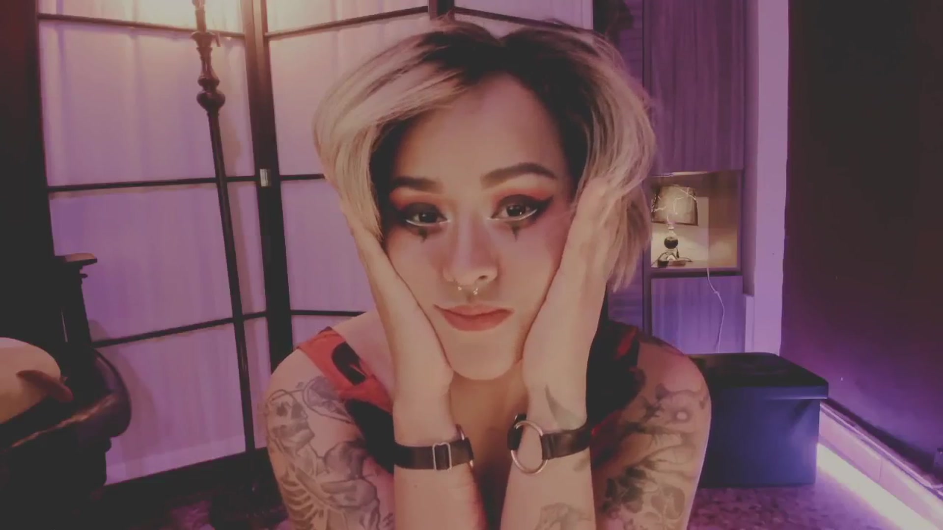 Gallery image thumbnail from AbraxxysRadio's myfreecams stream on, 12/07/2024, 24:03 image 16 of 20