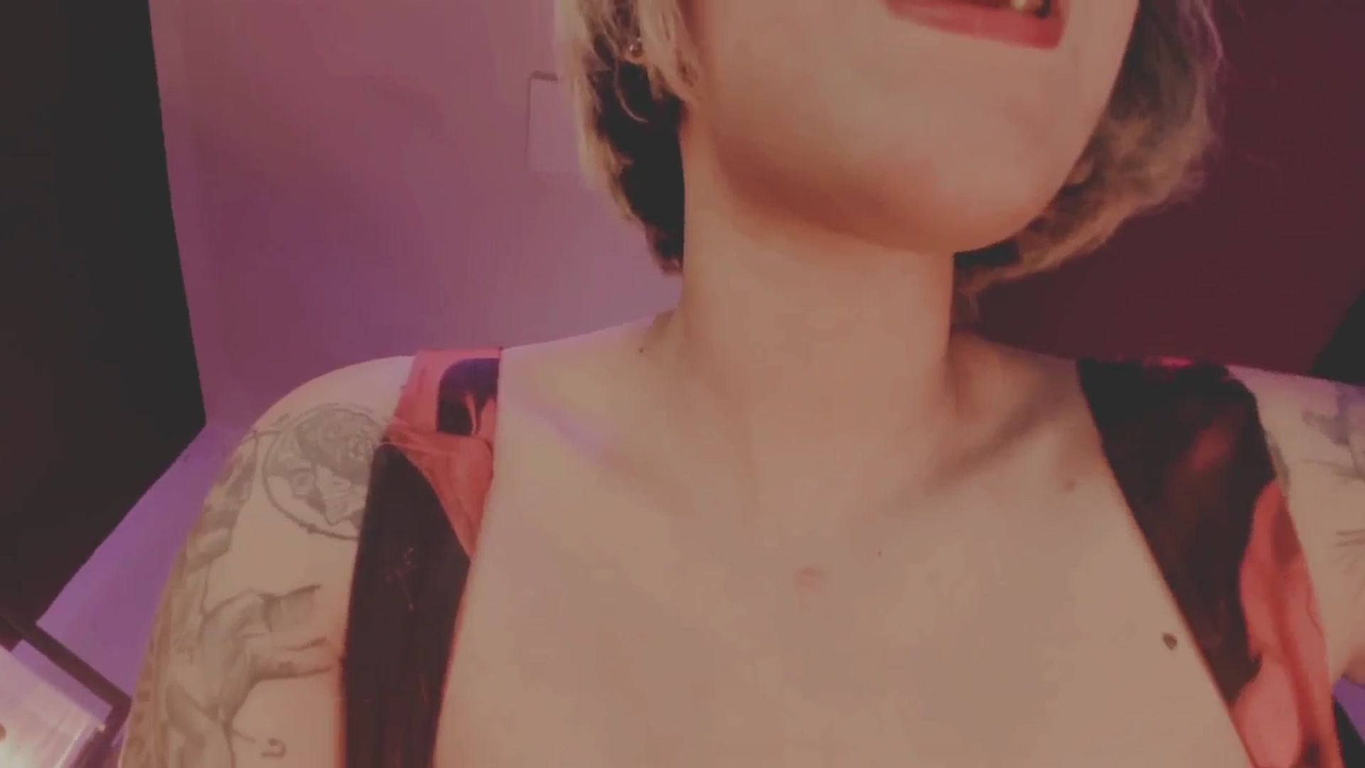 Gallery image thumbnail from AbraxxysRadio's myfreecams stream on, 12/07/2024, 24:03 image 10 of 20