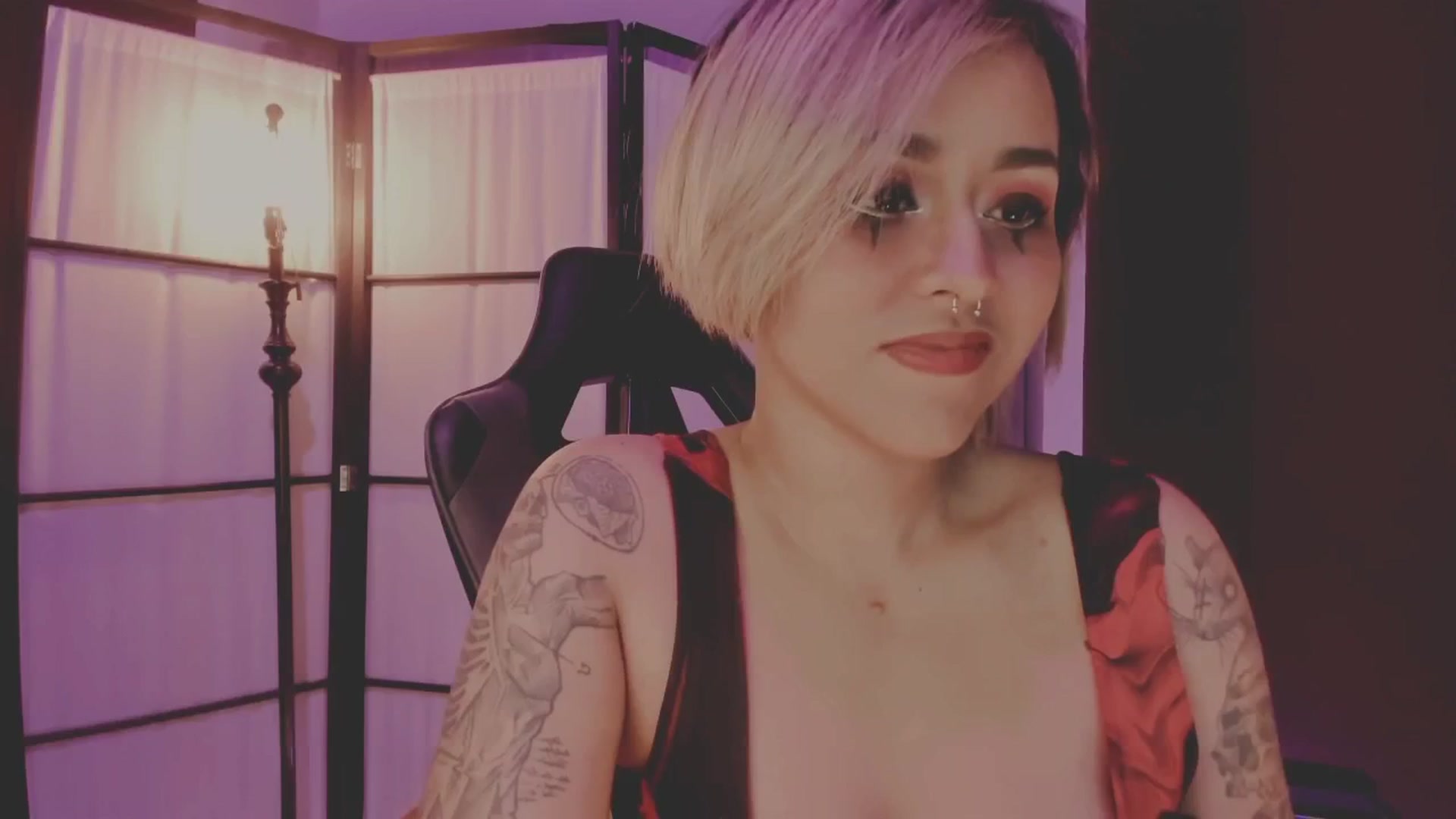 Gallery image thumbnail from AbraxxysRadio's myfreecams stream on, 12/07/2024, 02:12 image 13 of 20