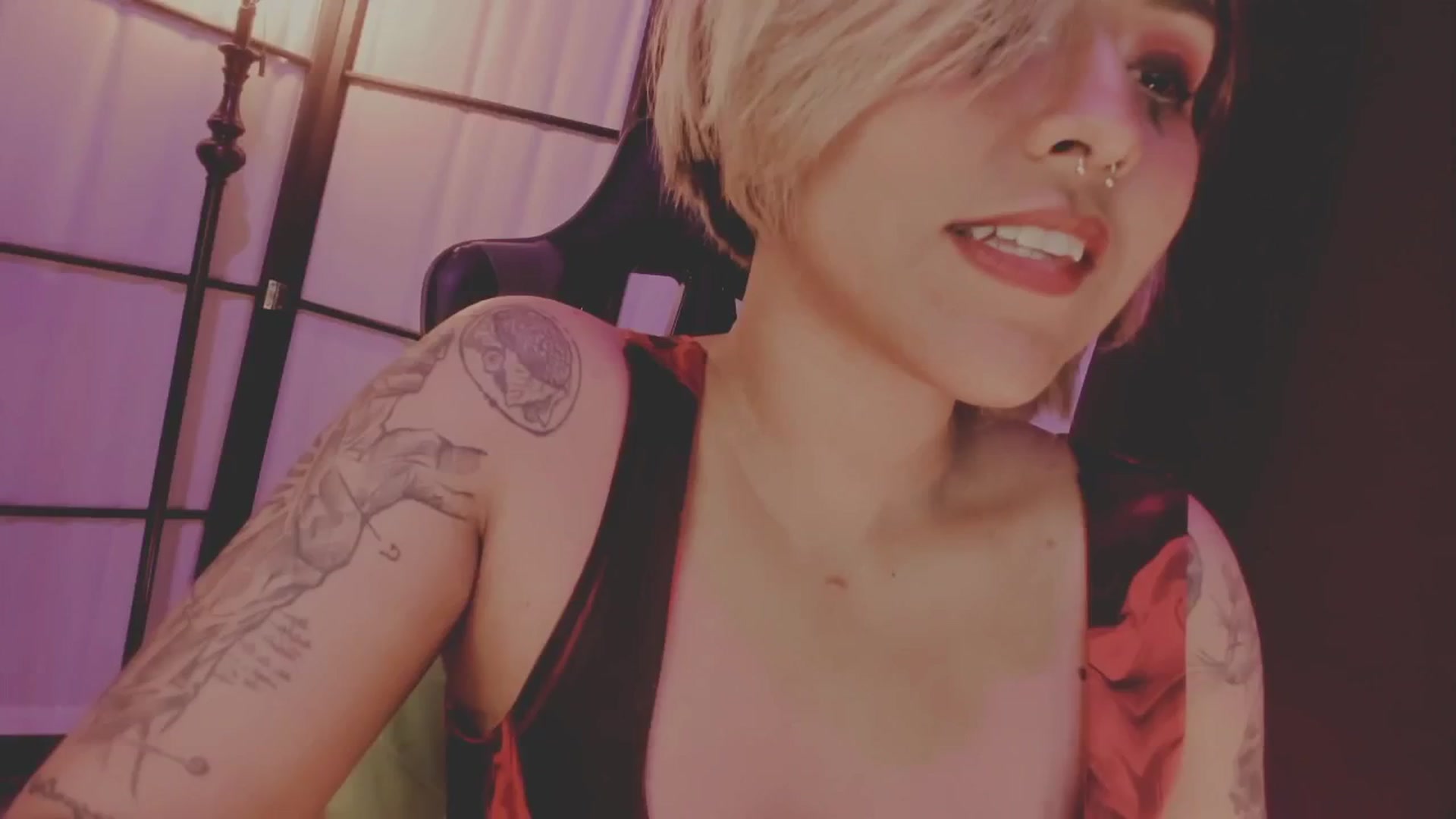 Gallery image thumbnail from AbraxxysRadio's myfreecams stream on, 12/07/2024, 02:12 image 10 of 20