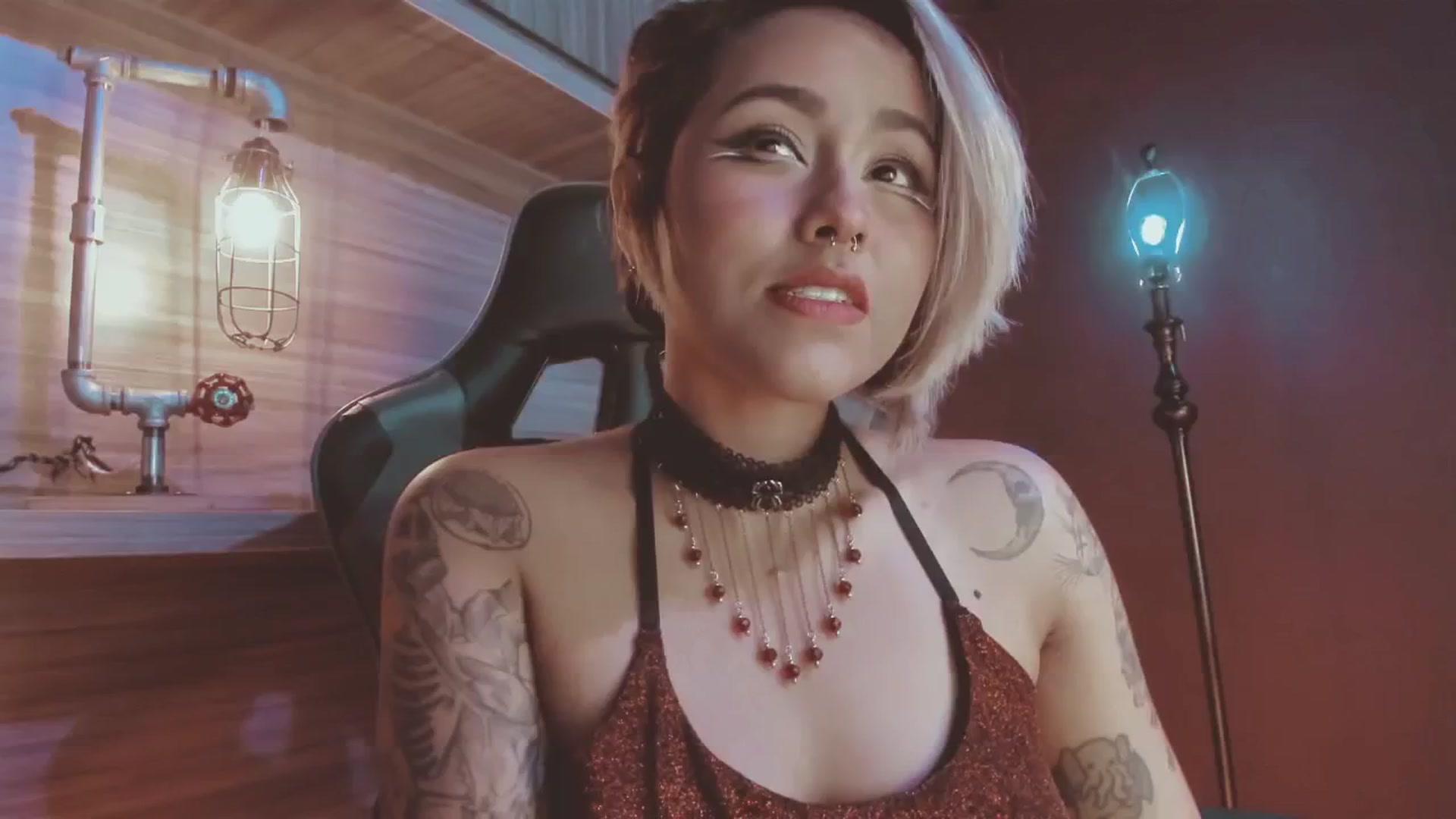 Gallery image thumbnail from AbraxxysRadio's myfreecams stream on, 12/10/2024, 23:39 image 17 of 20