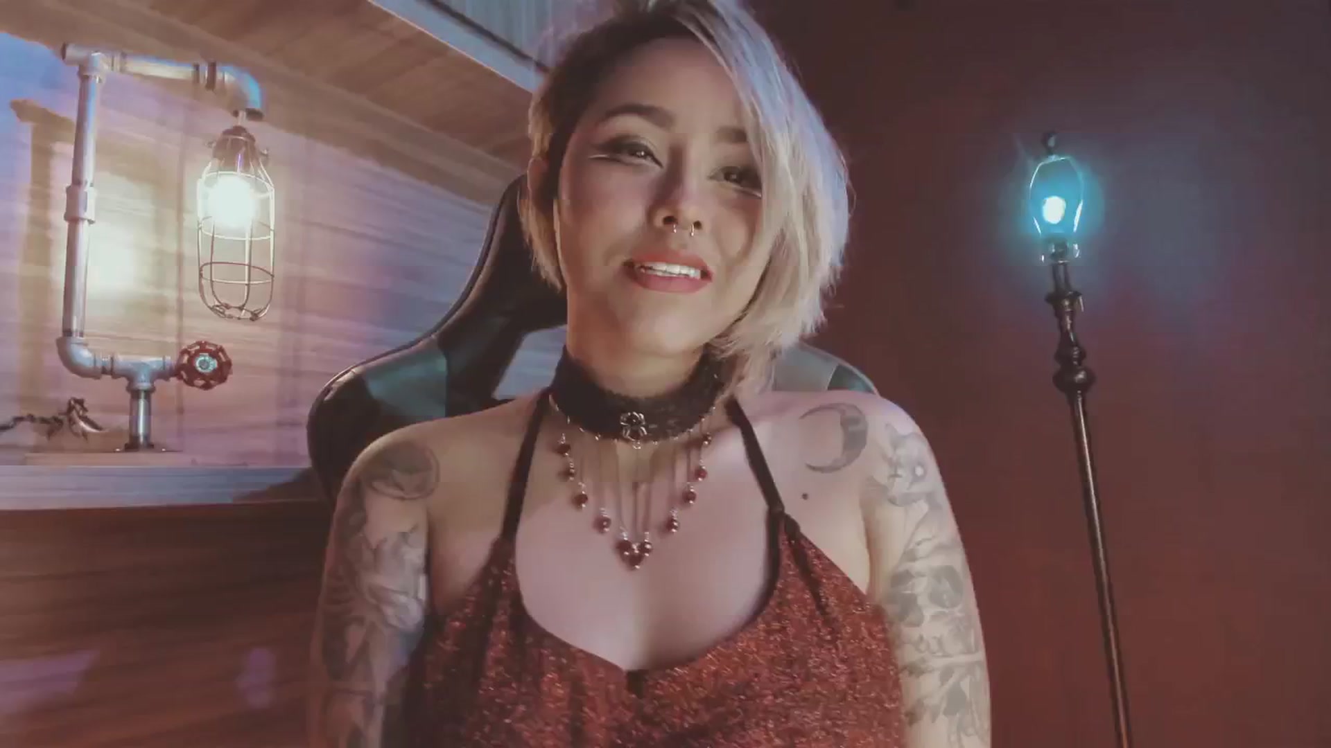 Gallery image thumbnail from AbraxxysRadio's myfreecams stream on, 12/10/2024, 23:39 image 16 of 20