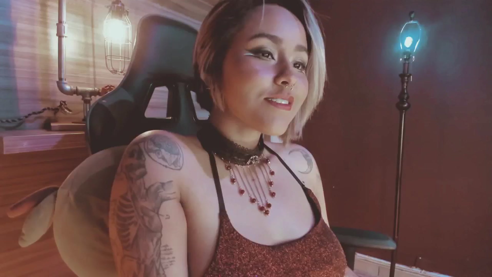 Gallery image thumbnail from AbraxxysRadio's myfreecams stream on, 12/11/2024, 24:44 image 2 of 20