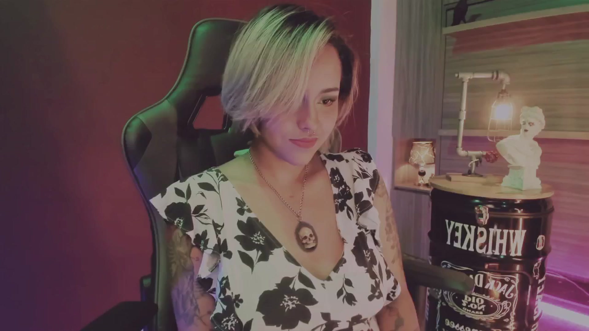 Gallery image thumbnail from AbraxxysRadio's myfreecams stream on, 12/14/2024, 01:26 image 13 of 20