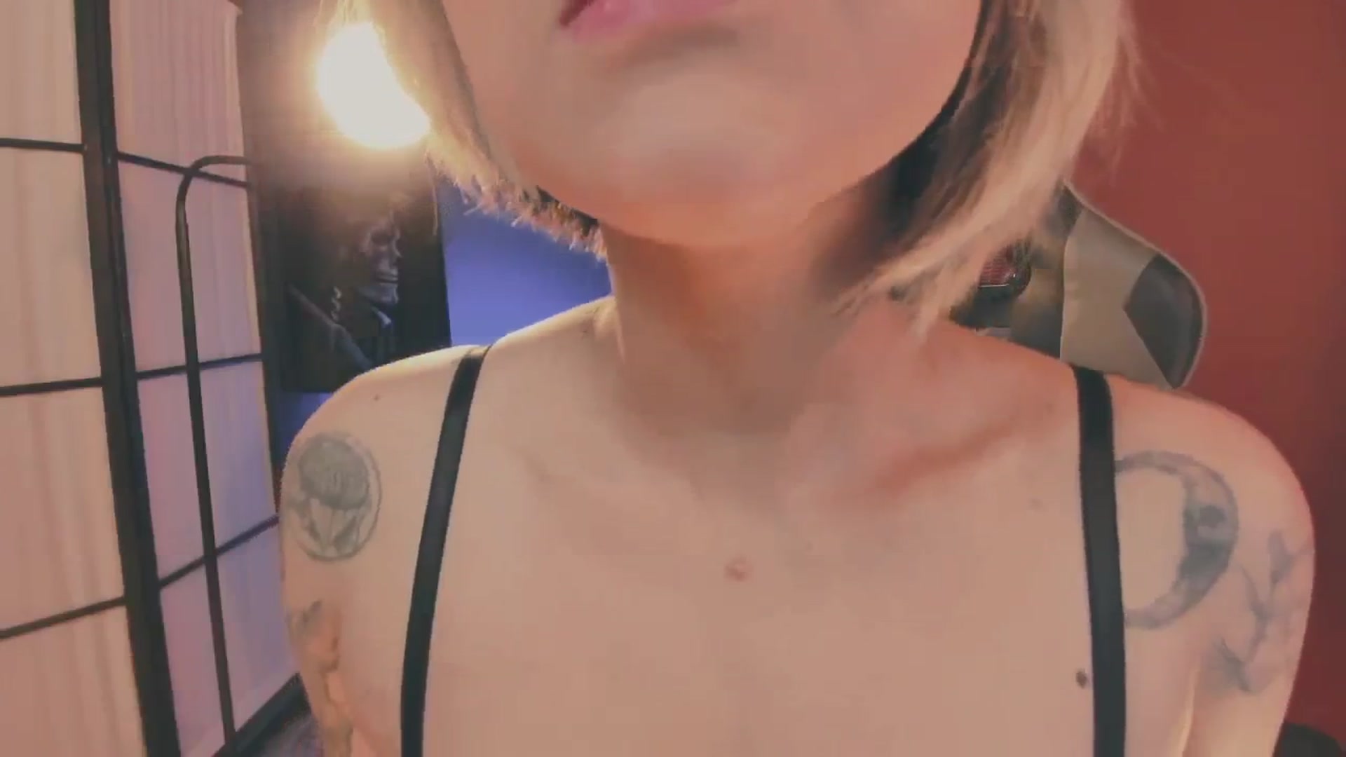 Gallery image thumbnail from AbraxxysRadio's myfreecams stream on, 12/18/2024, 23:50 image 6 of 20