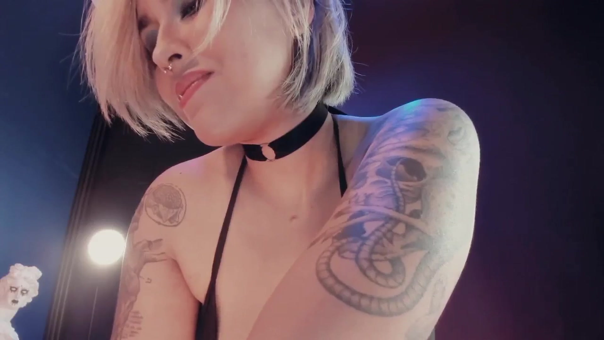 Gallery image thumbnail from AbraxxysRadio's myfreecams stream on, 01/03/2025, 24:01 image 18 of 20
