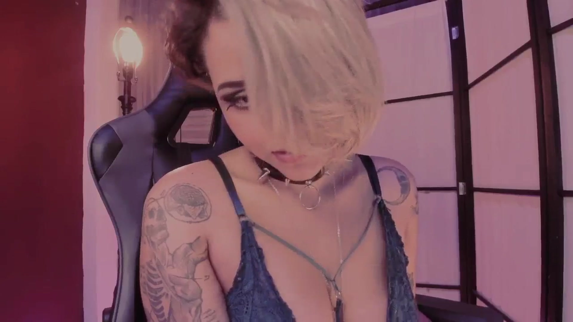 Gallery image thumbnail from AbraxxysRadio's myfreecams stream on, 01/16/2025, 24:26 image 9 of 20