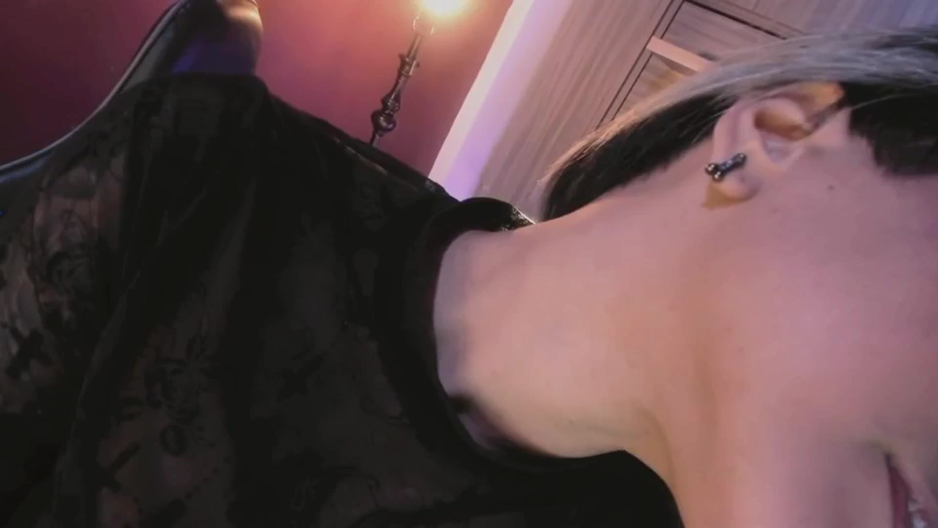 Gallery image thumbnail from AbraxxysRadio's myfreecams stream on, 01/22/2025, 24:31 image 15 of 20