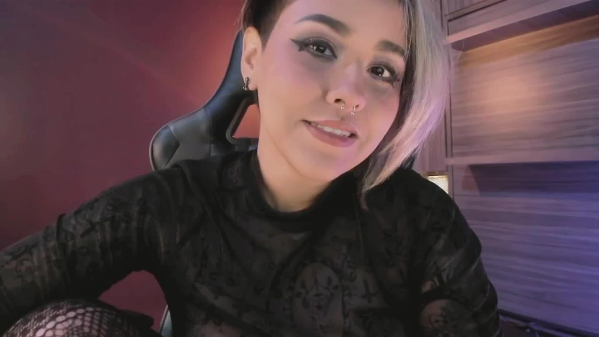 Gallery image thumbnail from AbraxxysRadio's myfreecams stream on, 01/22/2025, 24:31 image 9 of 20