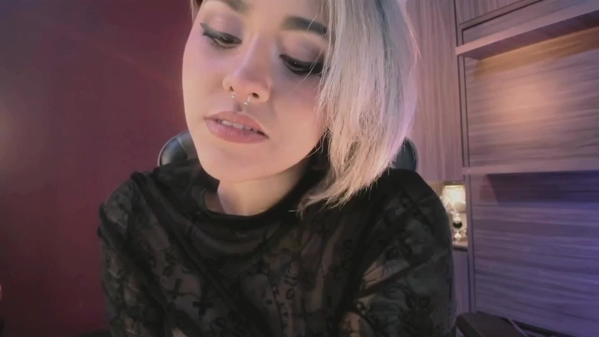 Gallery image thumbnail from AbraxxysRadio's myfreecams stream on, 01/22/2025, 24:31 image 4 of 20
