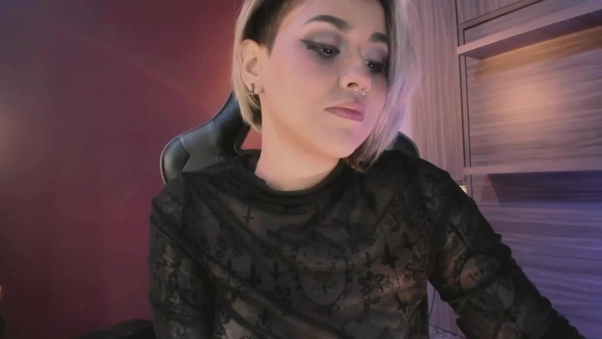 Gallery image thumbnail from AbraxxysRadio's myfreecams stream on, 01/22/2025, 24:31 image 5 of 20
