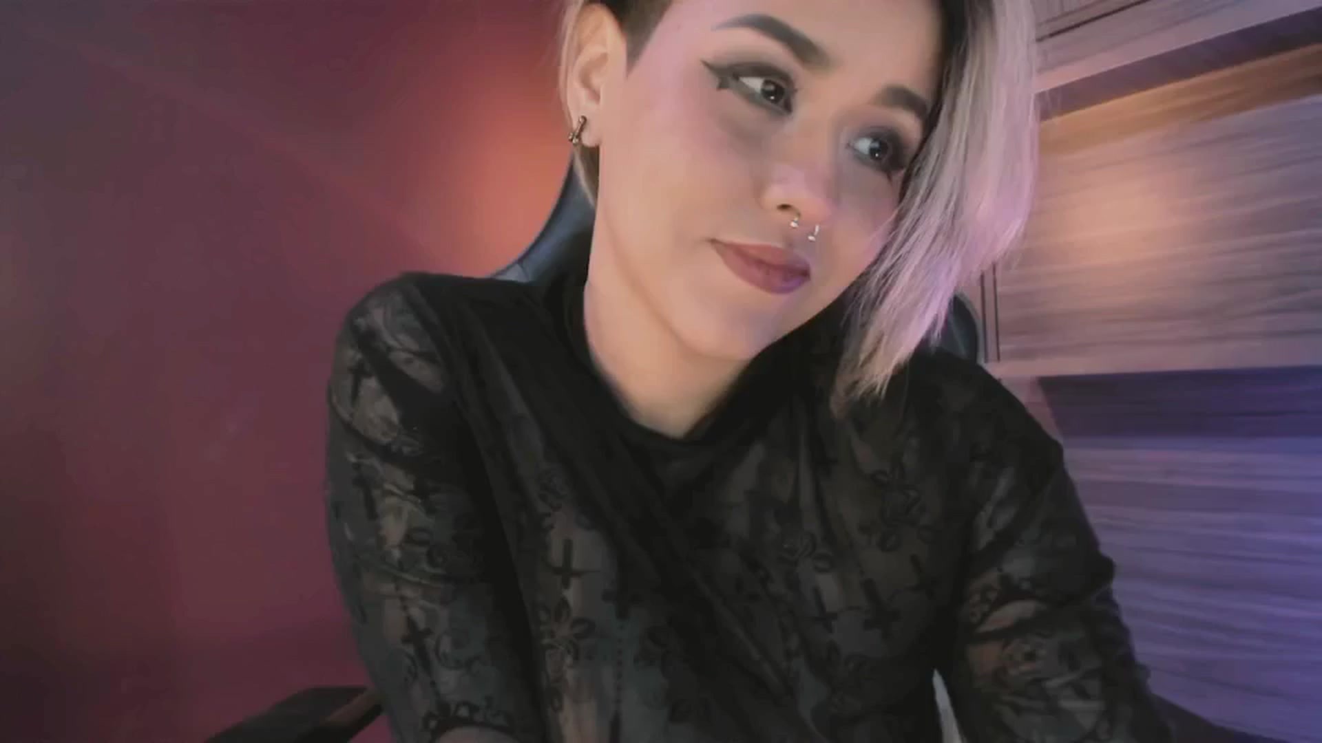 Gallery image thumbnail from AbraxxysRadio's myfreecams stream on, 01/22/2025, 01:44 image 10 of 20