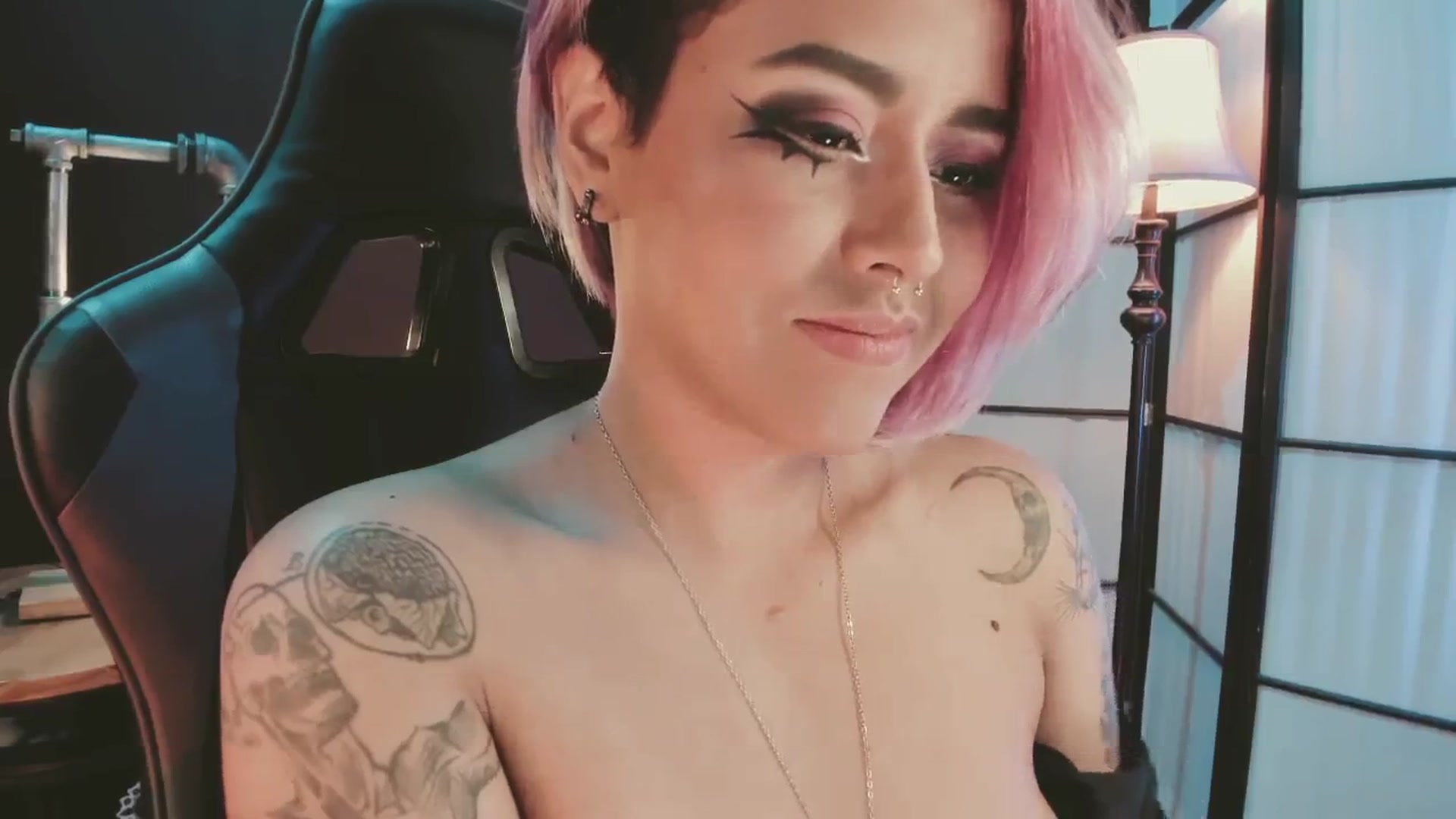 Gallery image thumbnail from AbraxxysRadio's myfreecams stream on, 02/20/2025, 23:16 image 19 of 20